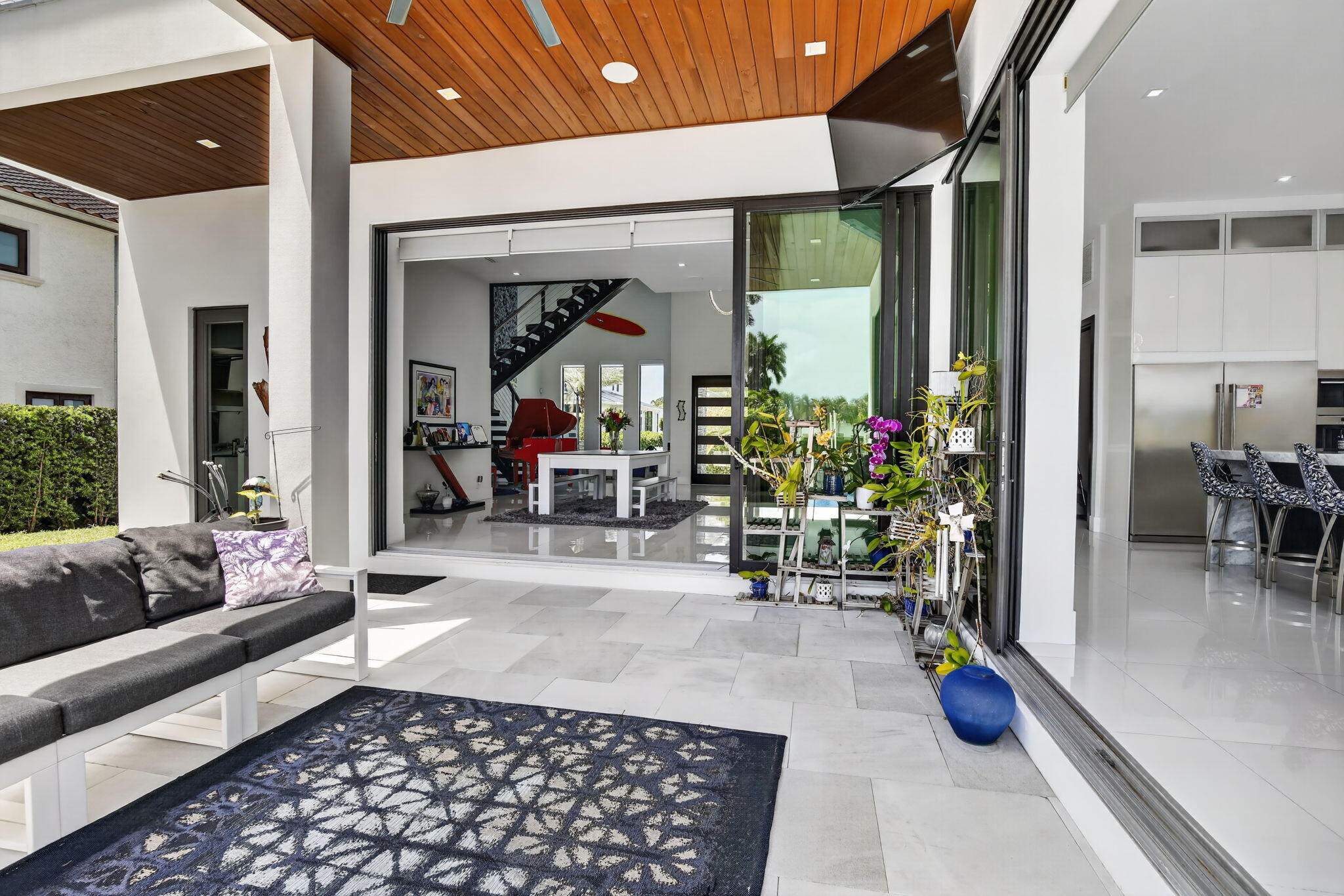 main property photo 74