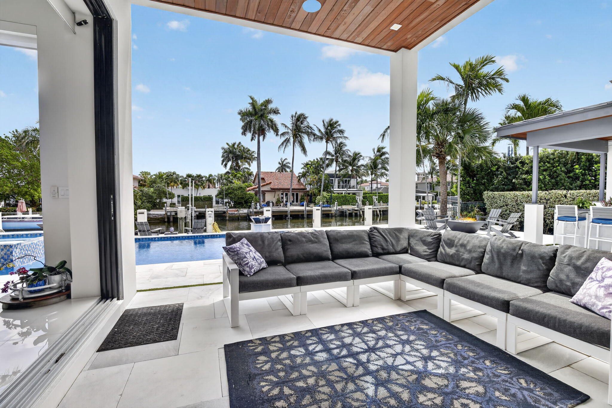 main property photo 75