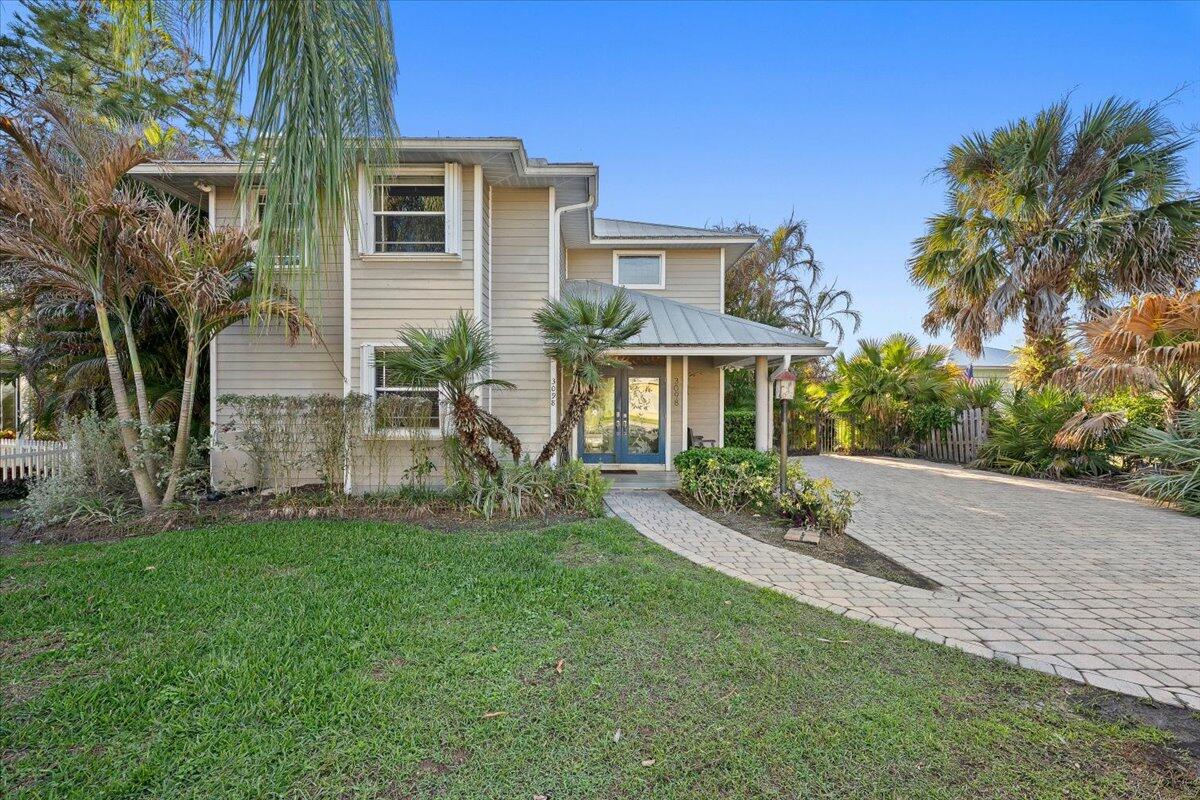 main property photo 42