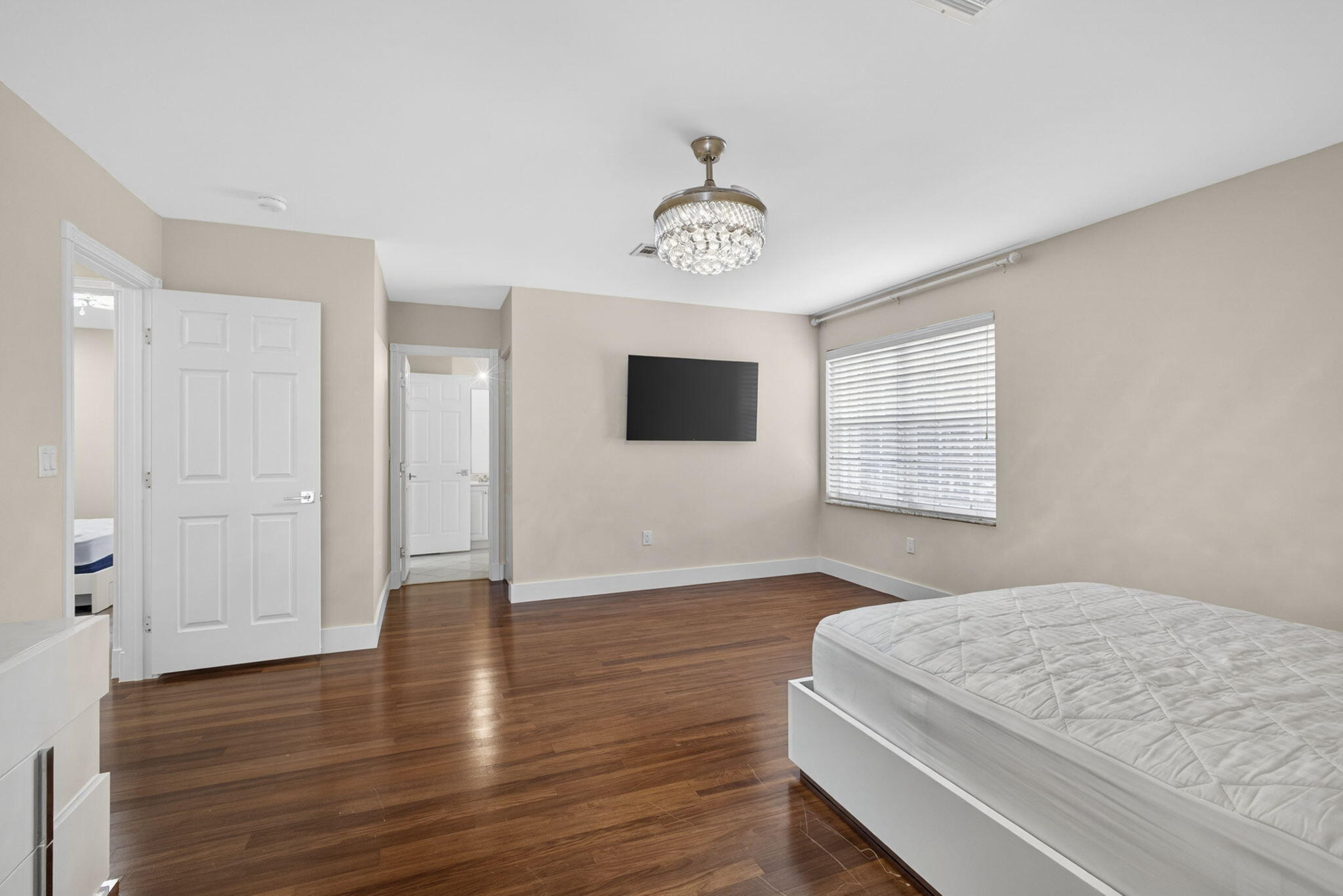 main property photo 68