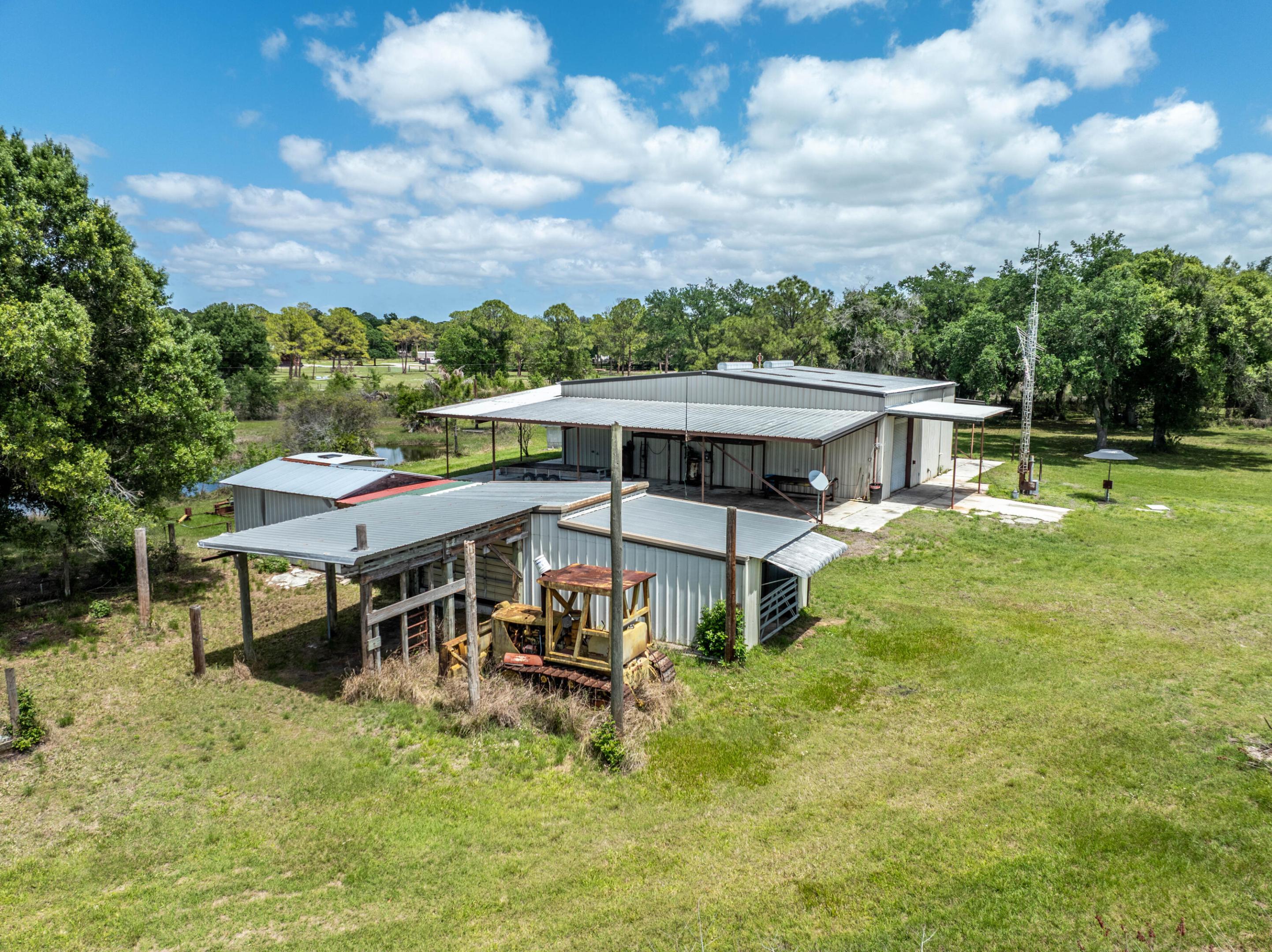 main property photo 33