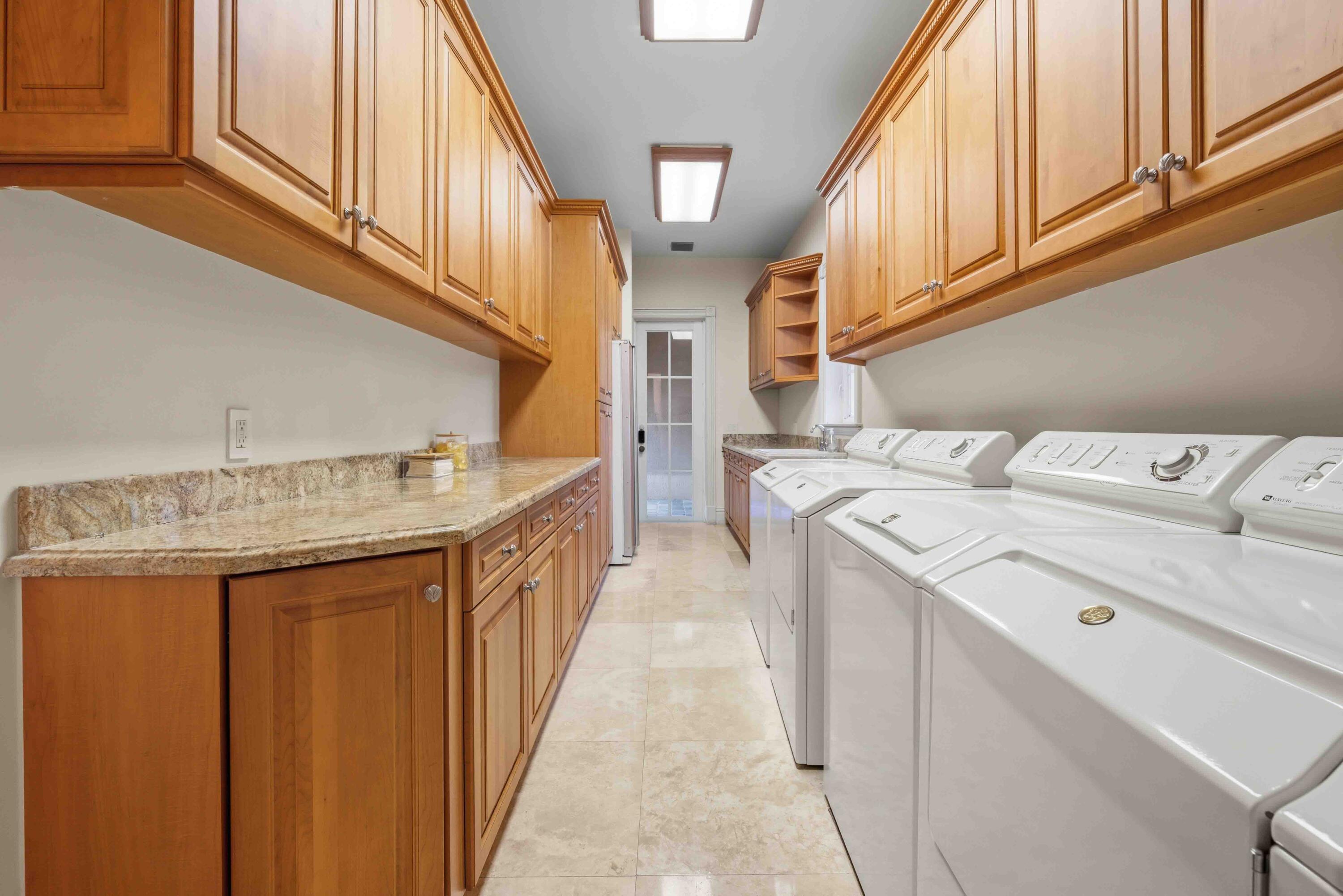 main property photo 59
