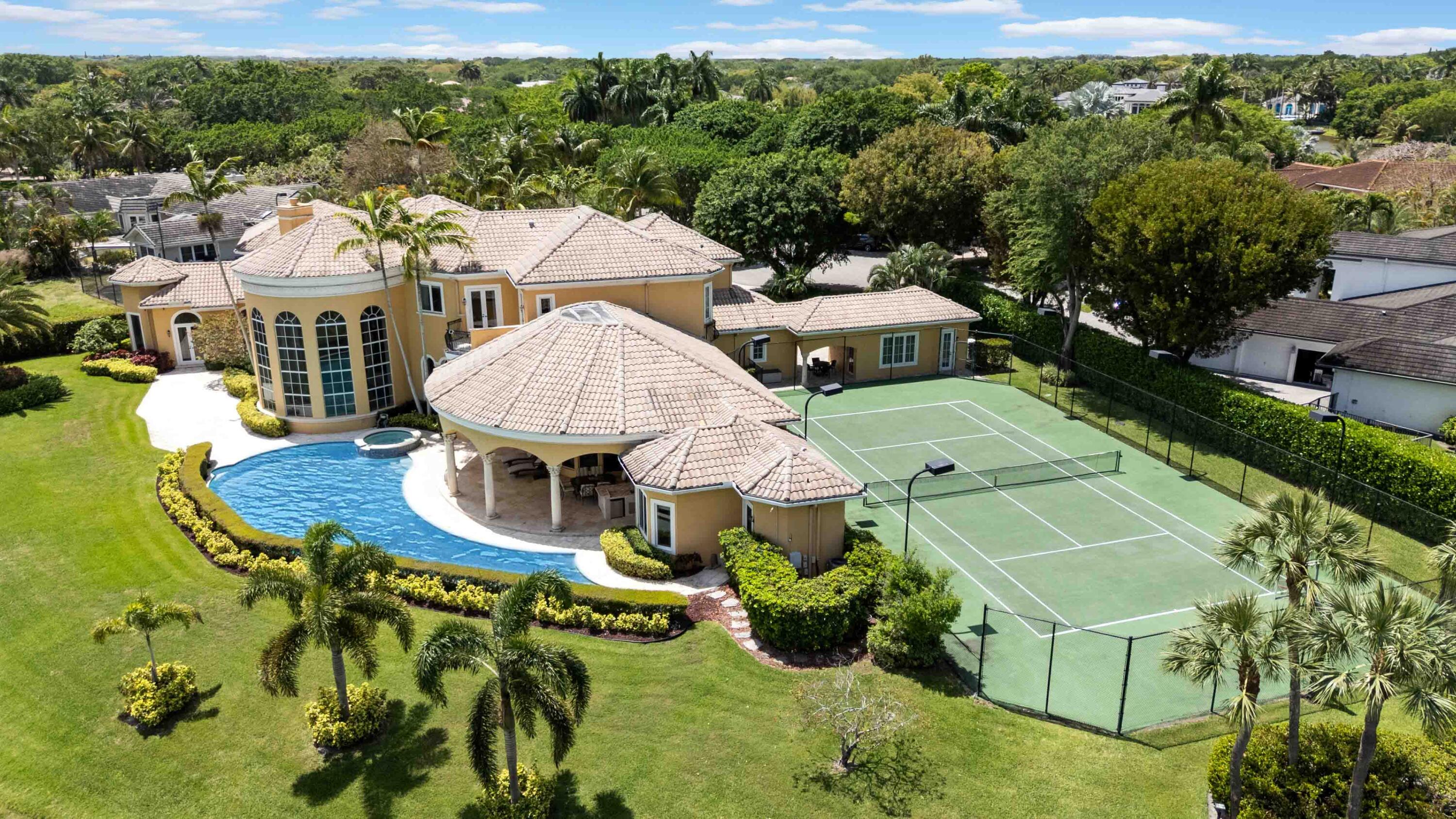 main property photo 78