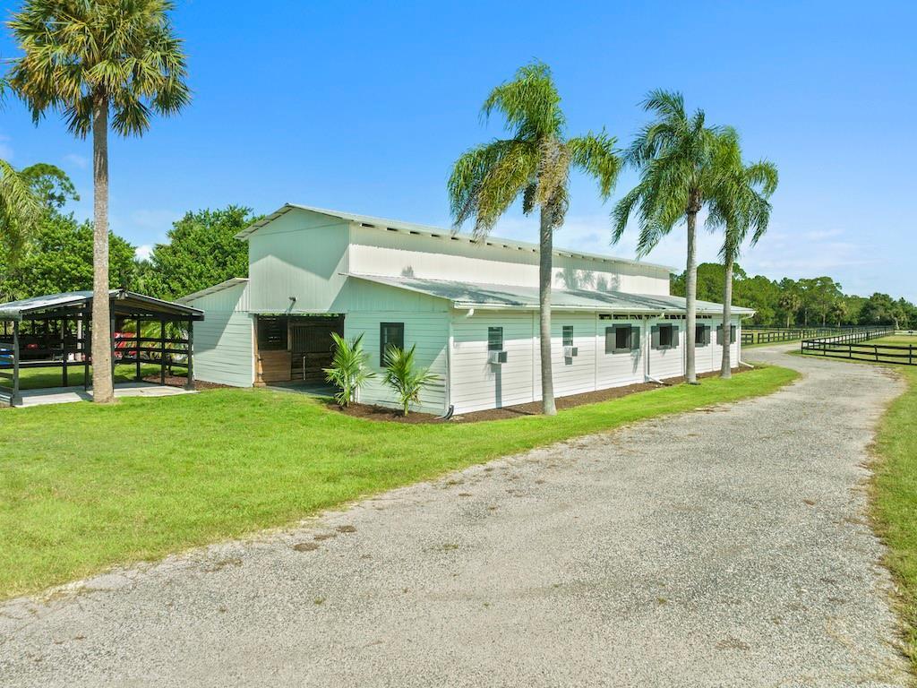 main property photo 13