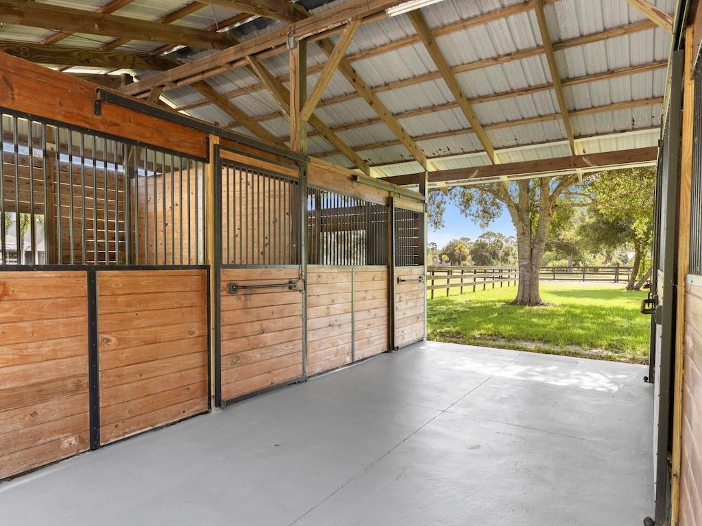 main property photo 16