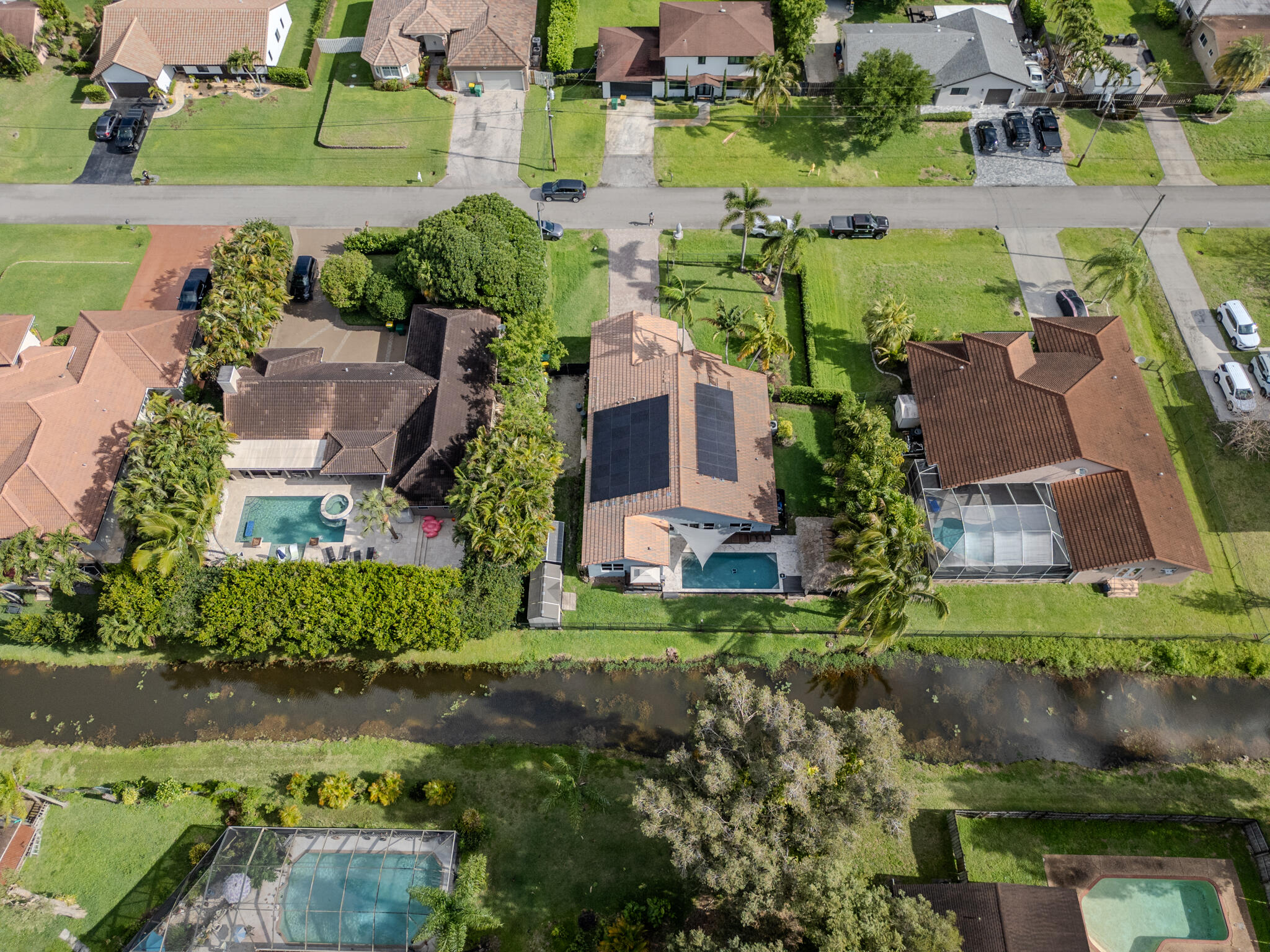 main property photo 66