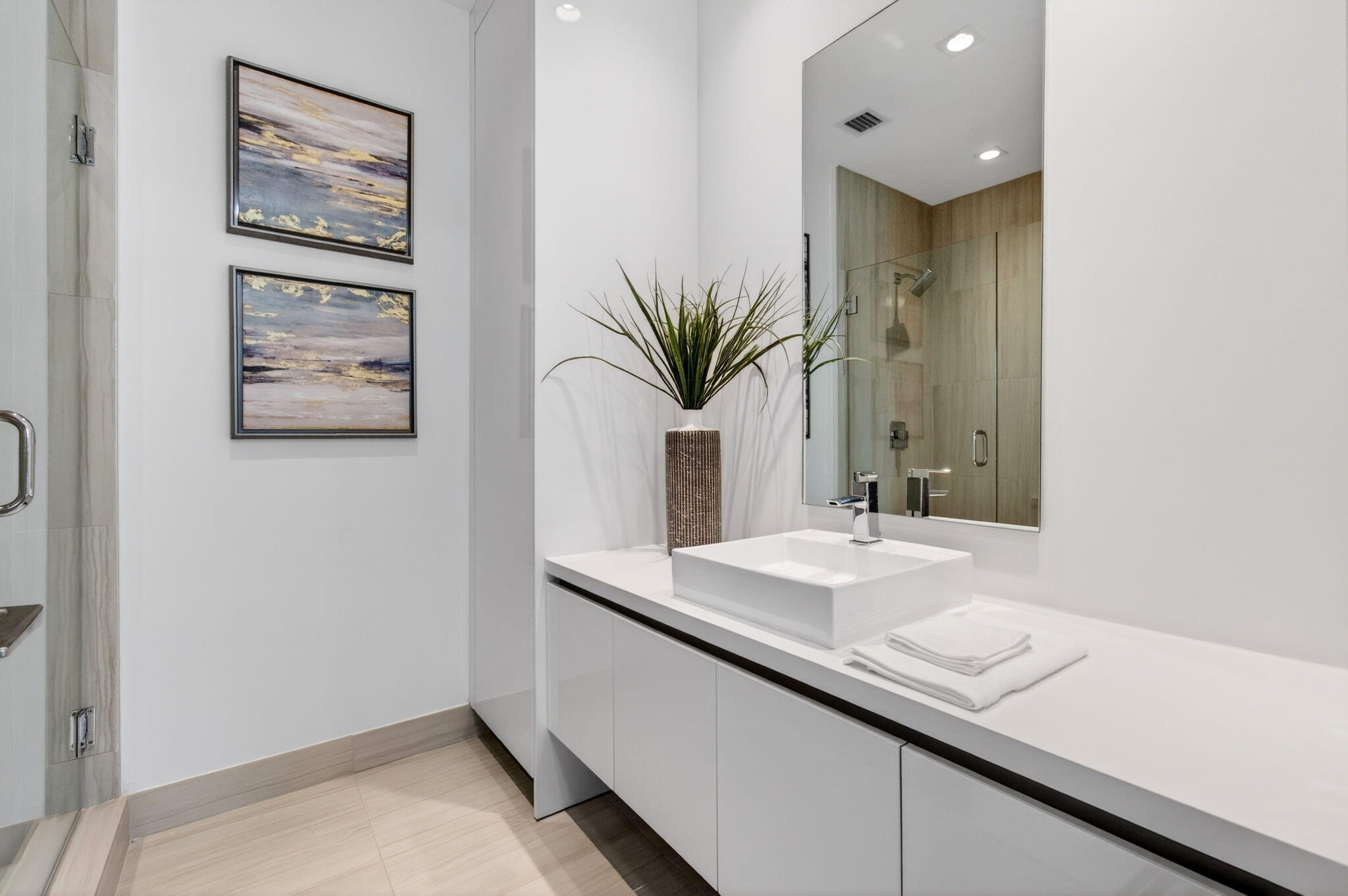 main property photo 67