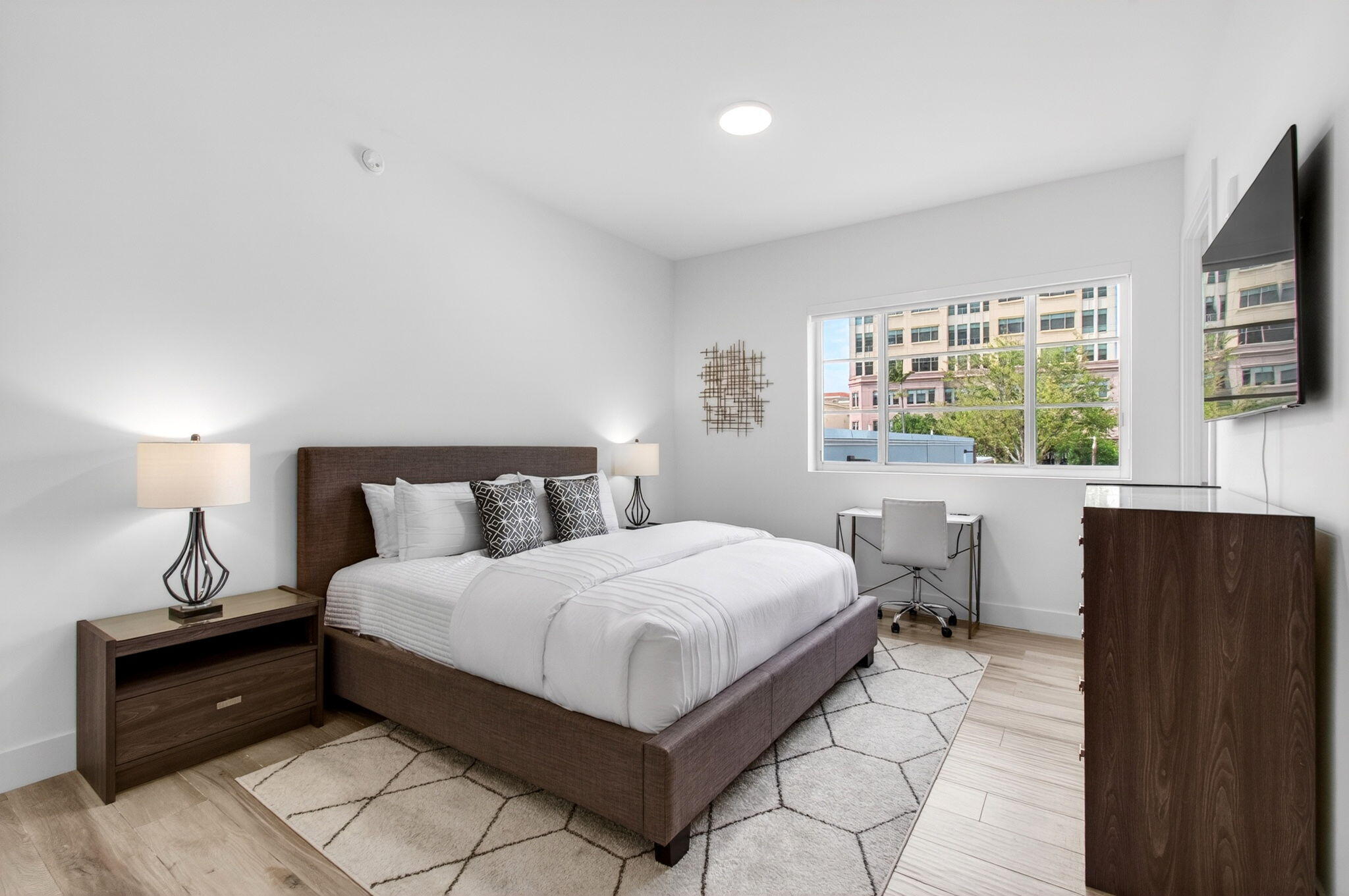 main property photo 70