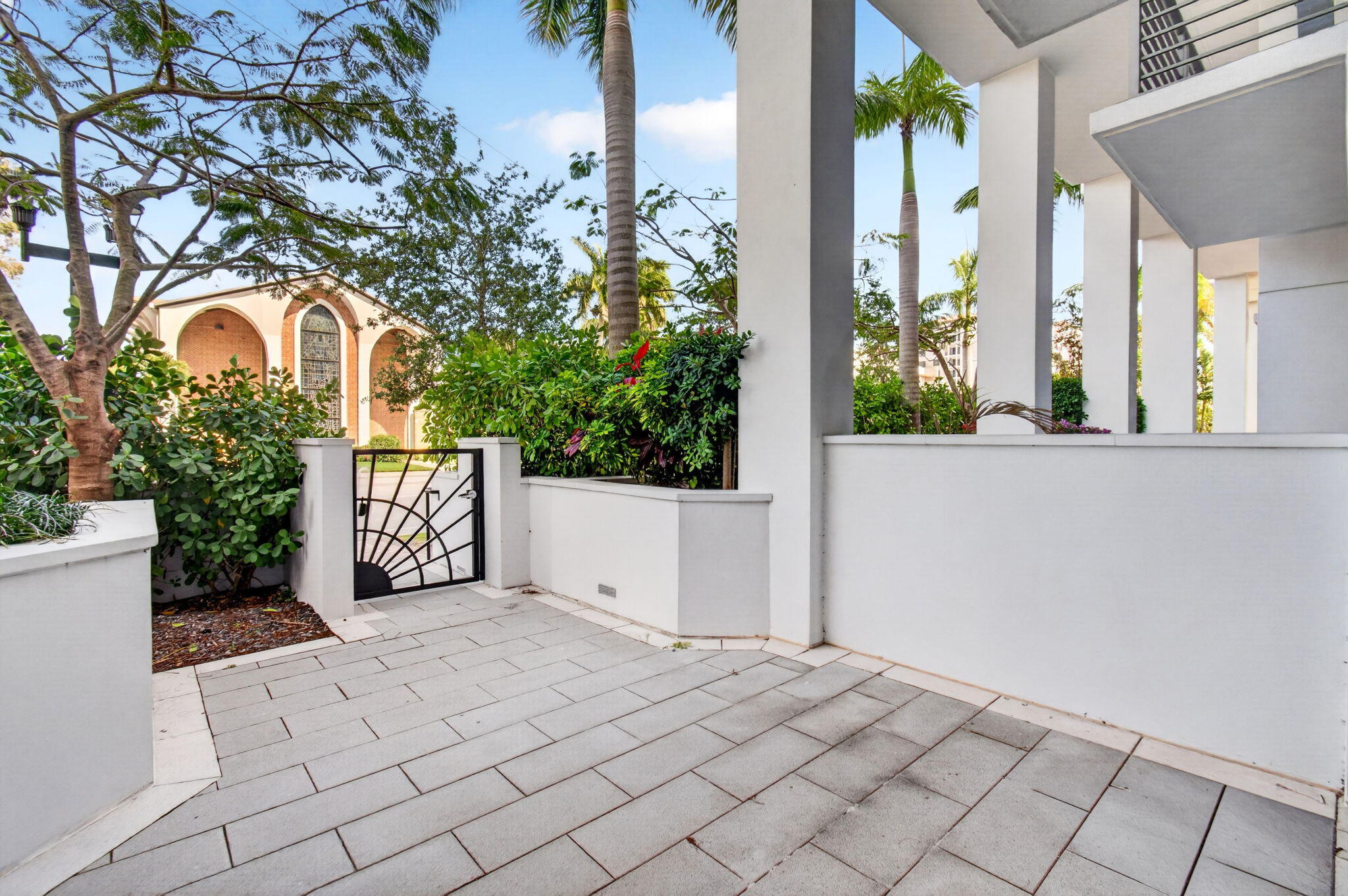 main property photo 86