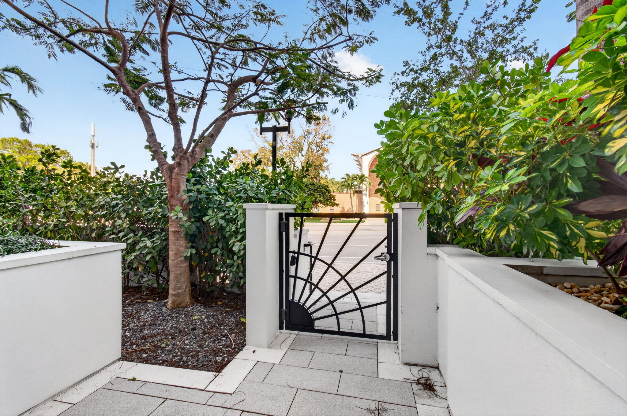 main property photo 87