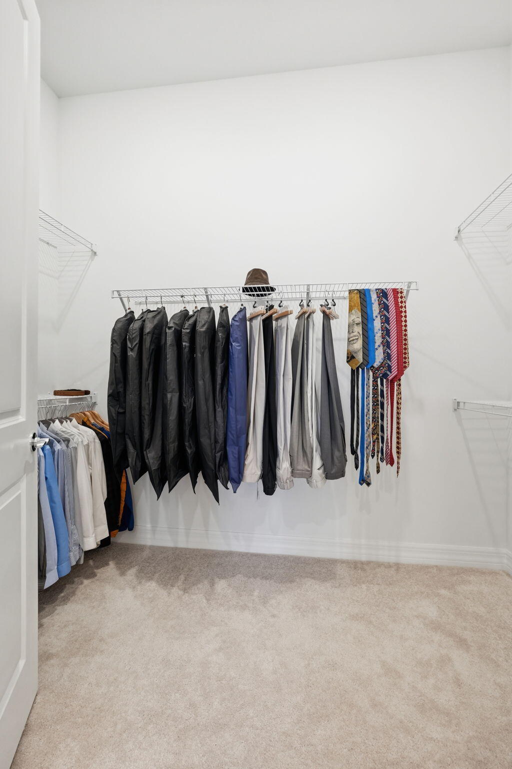 main property photo 41
