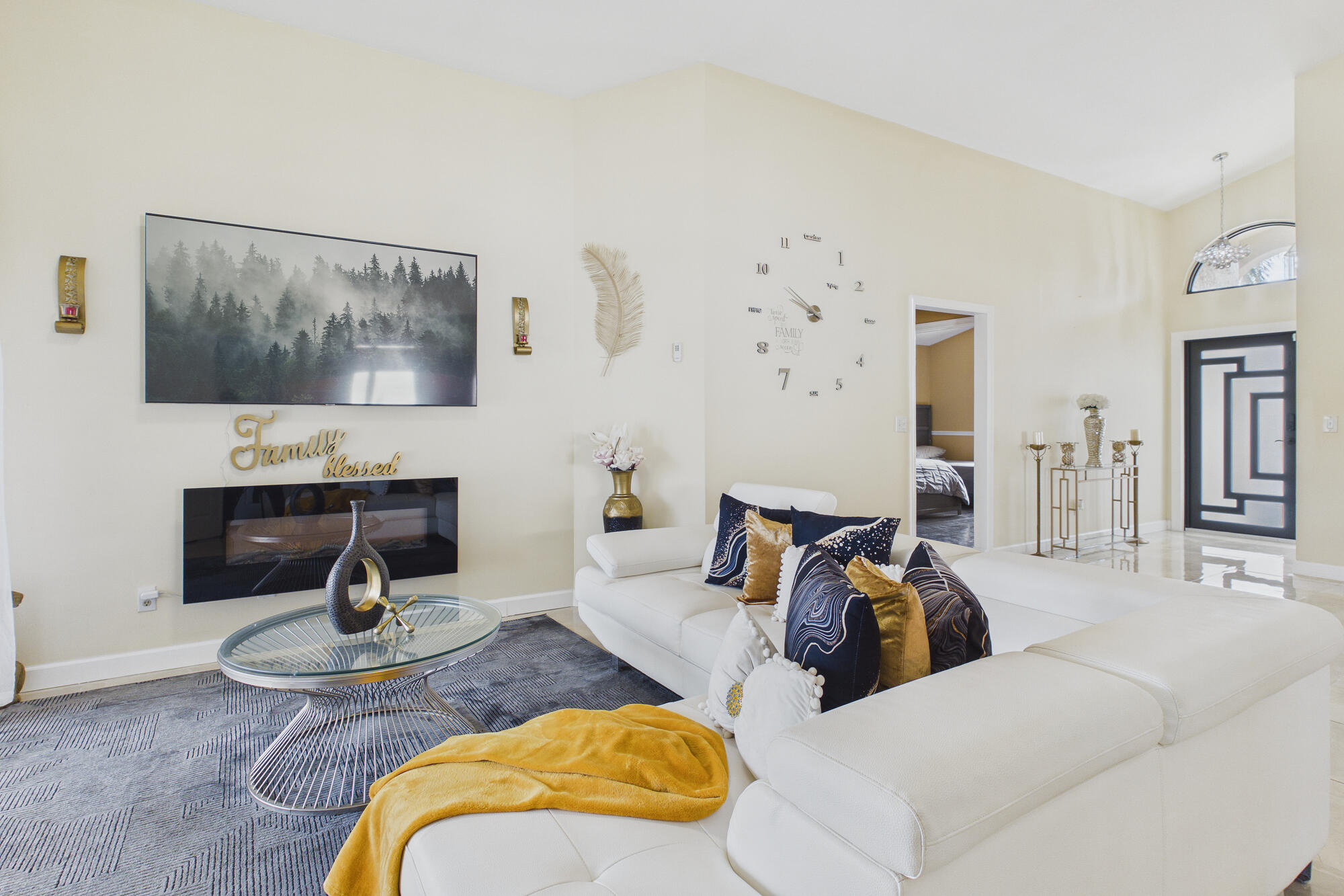 property viewer photo 10