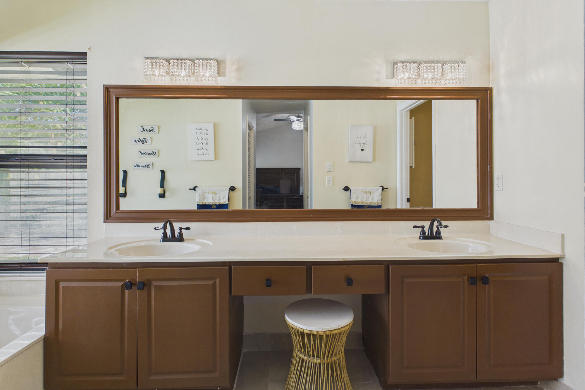 property viewer photo 21