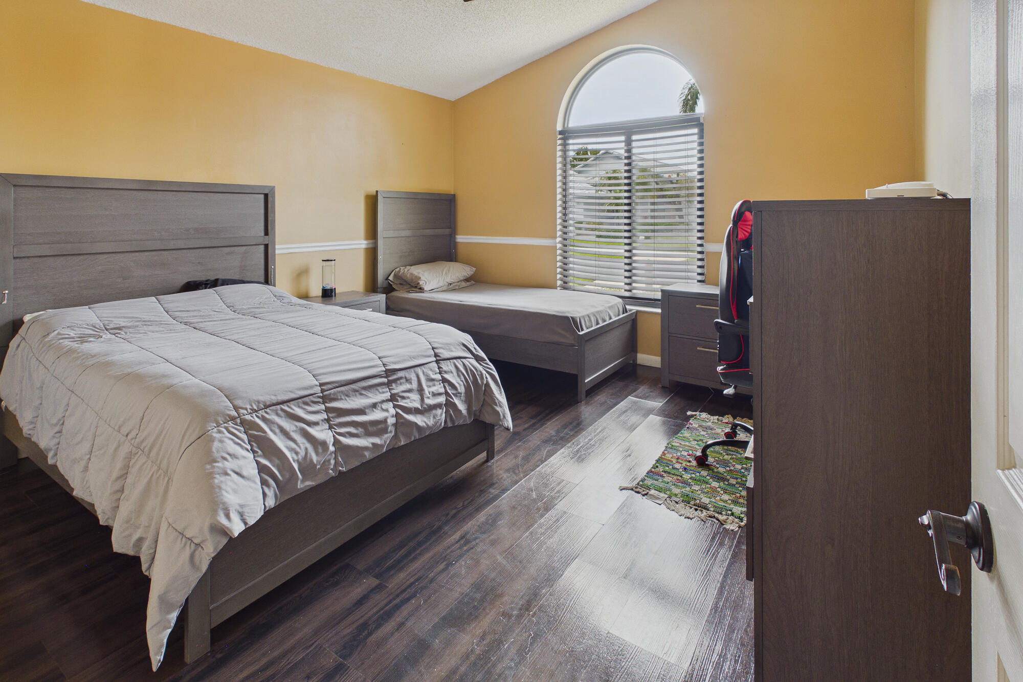 property viewer photo 29