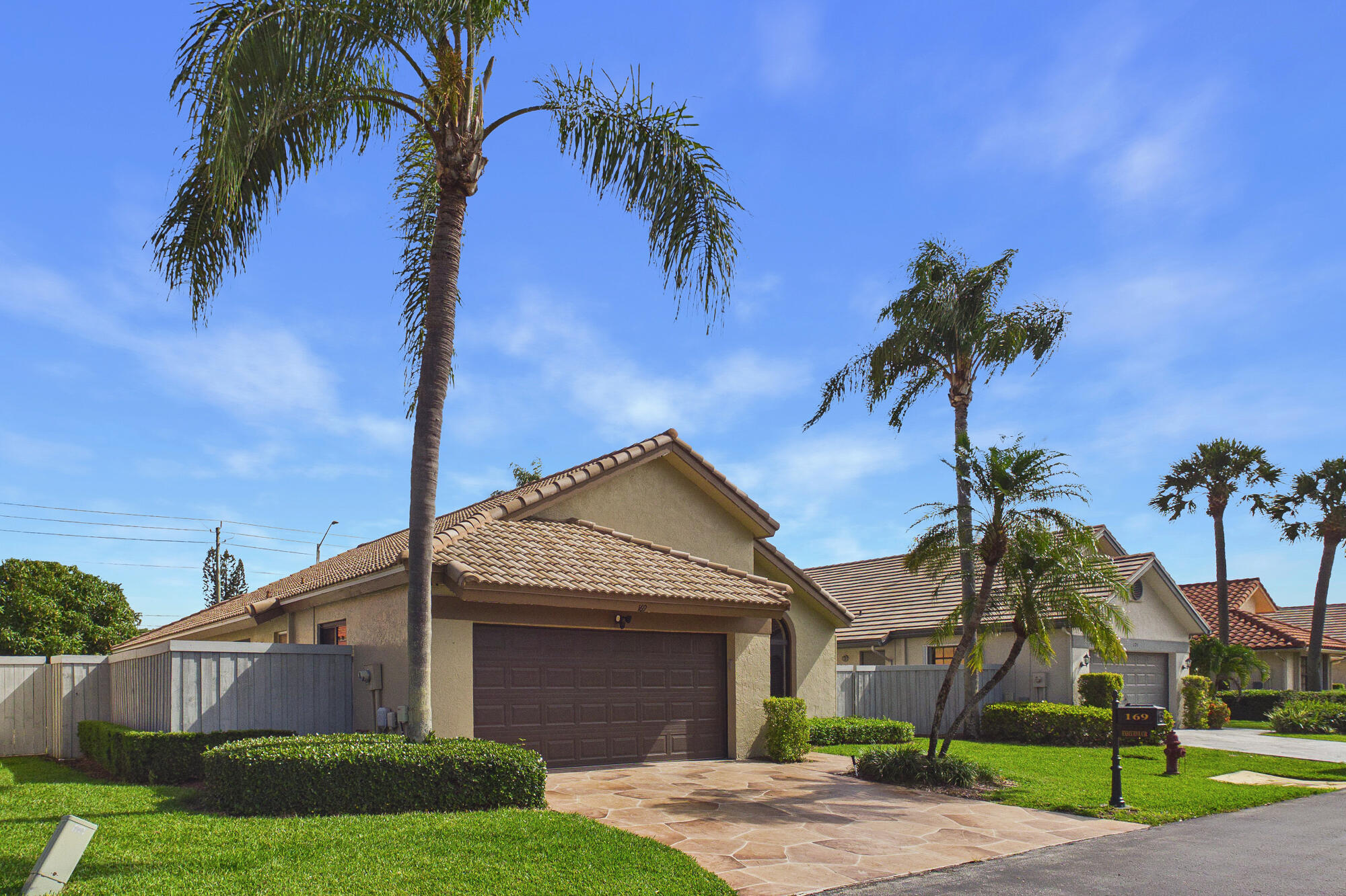 property viewer photo 47