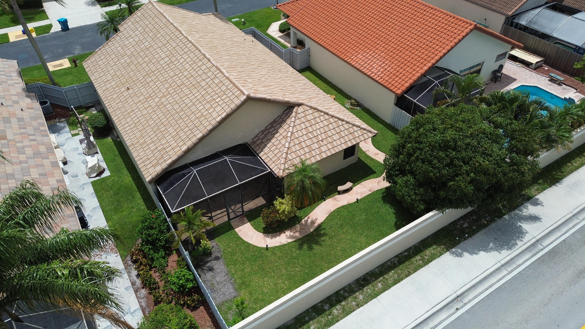 property viewer photo 51