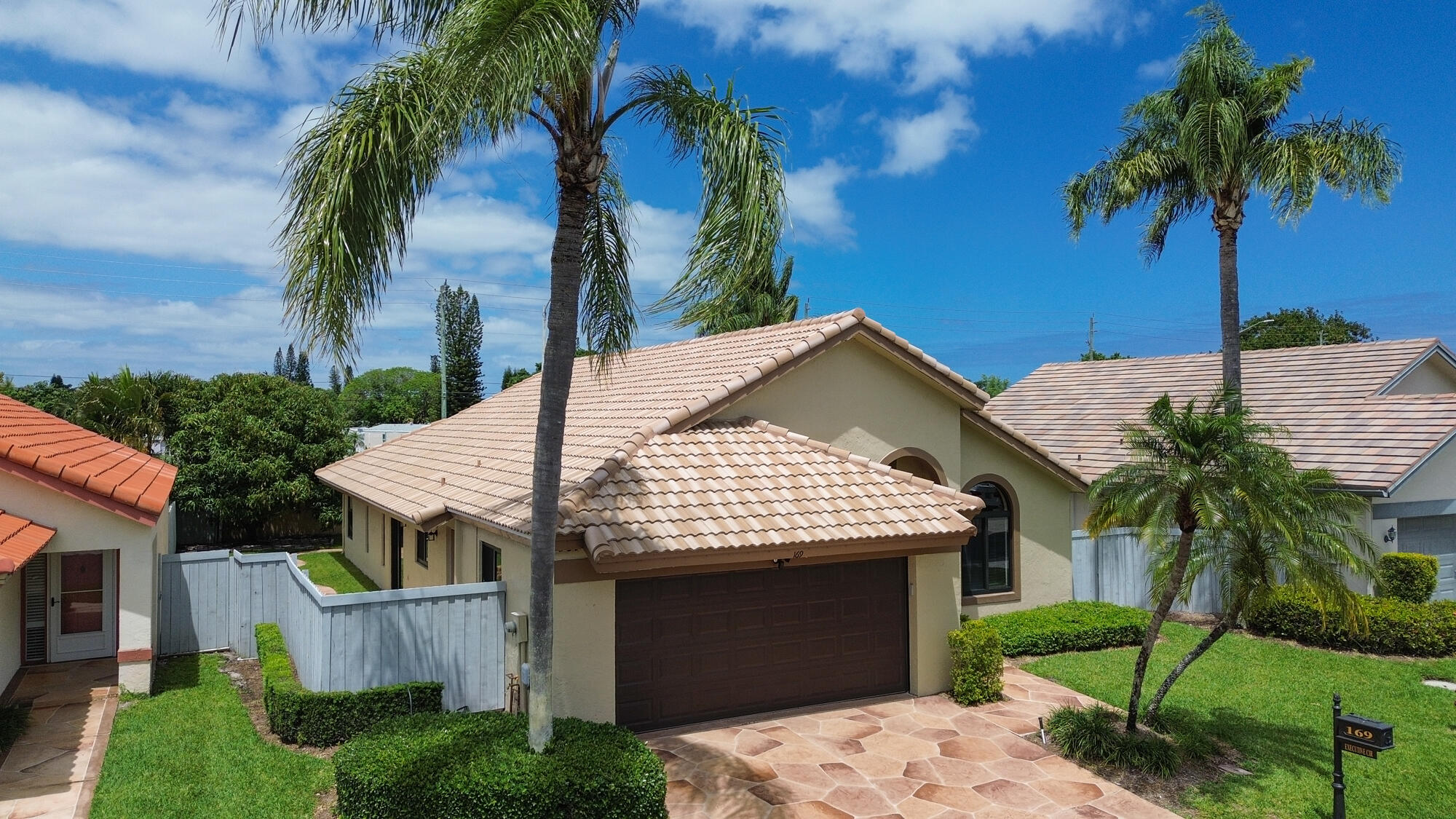 property viewer photo 52