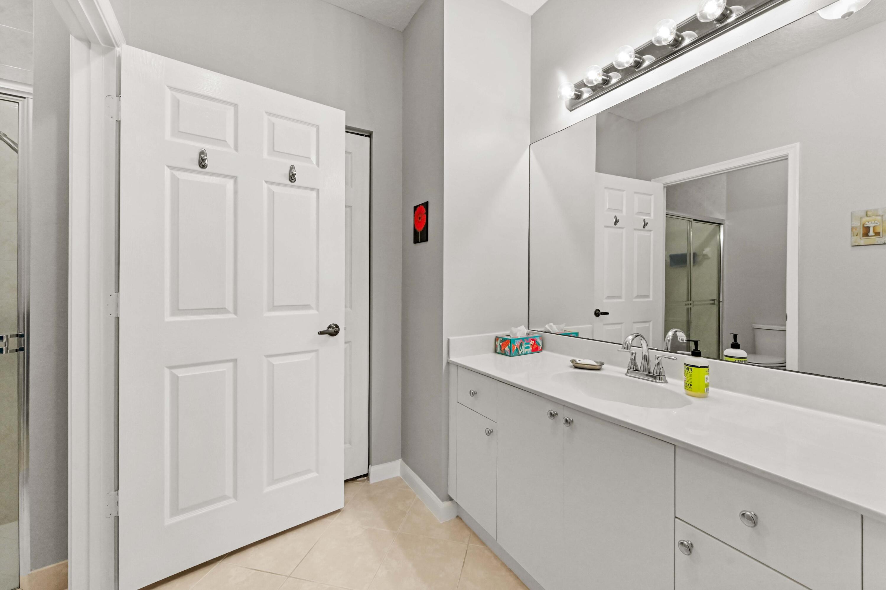 property viewer photo 28