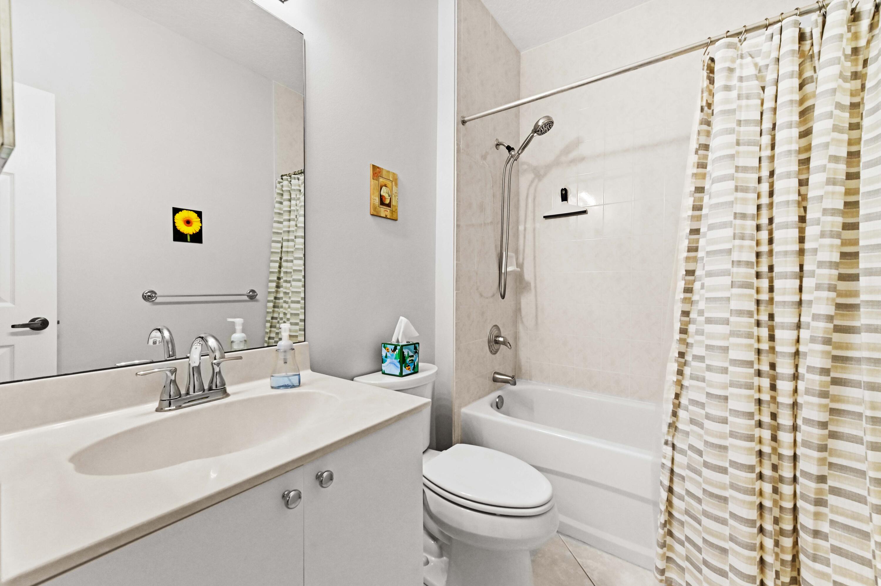 property viewer photo 7