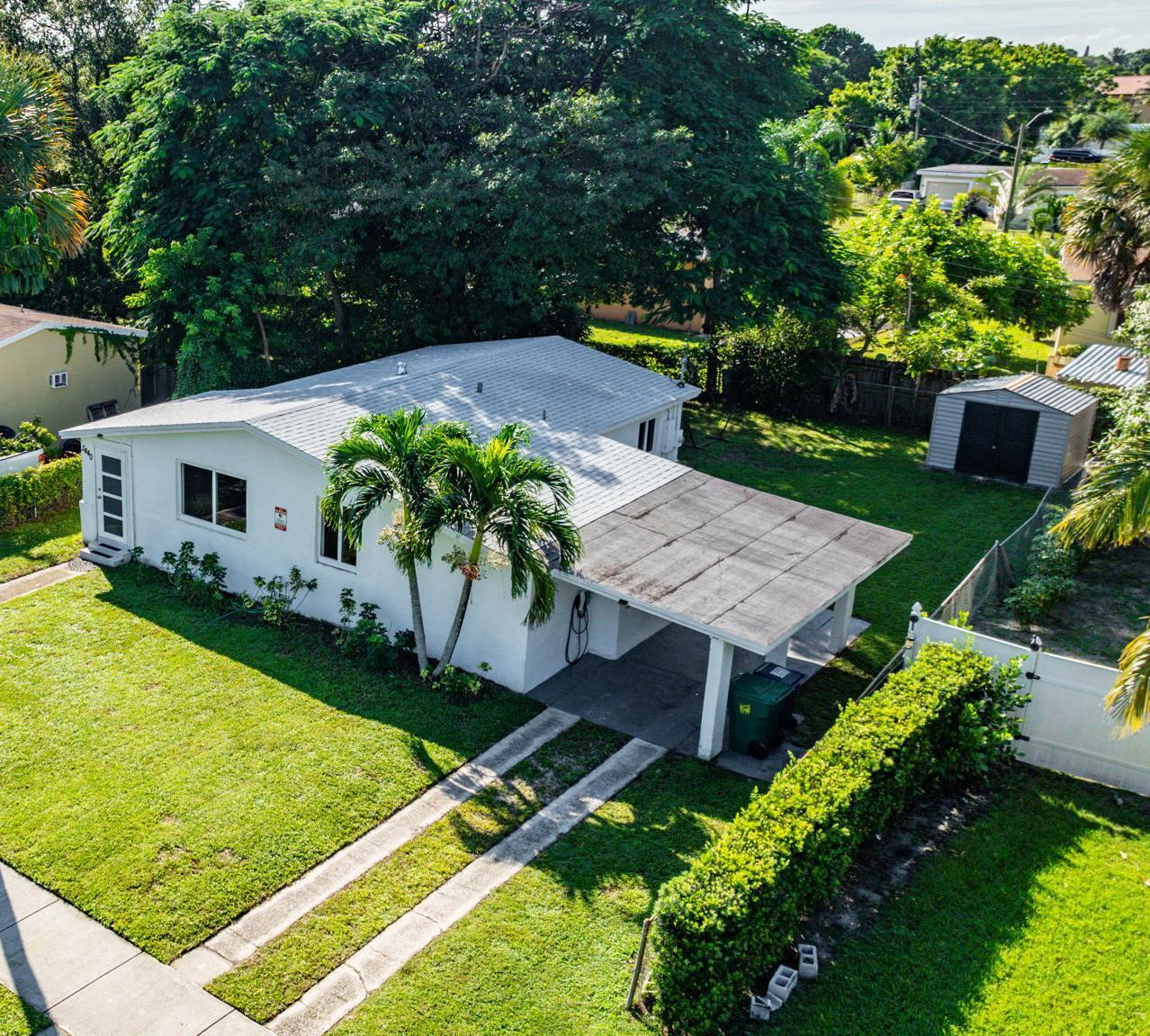 main property photo 27
