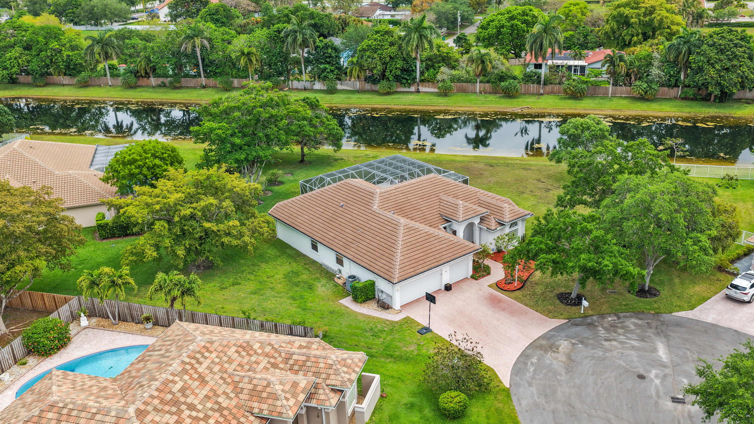 main property photo 63