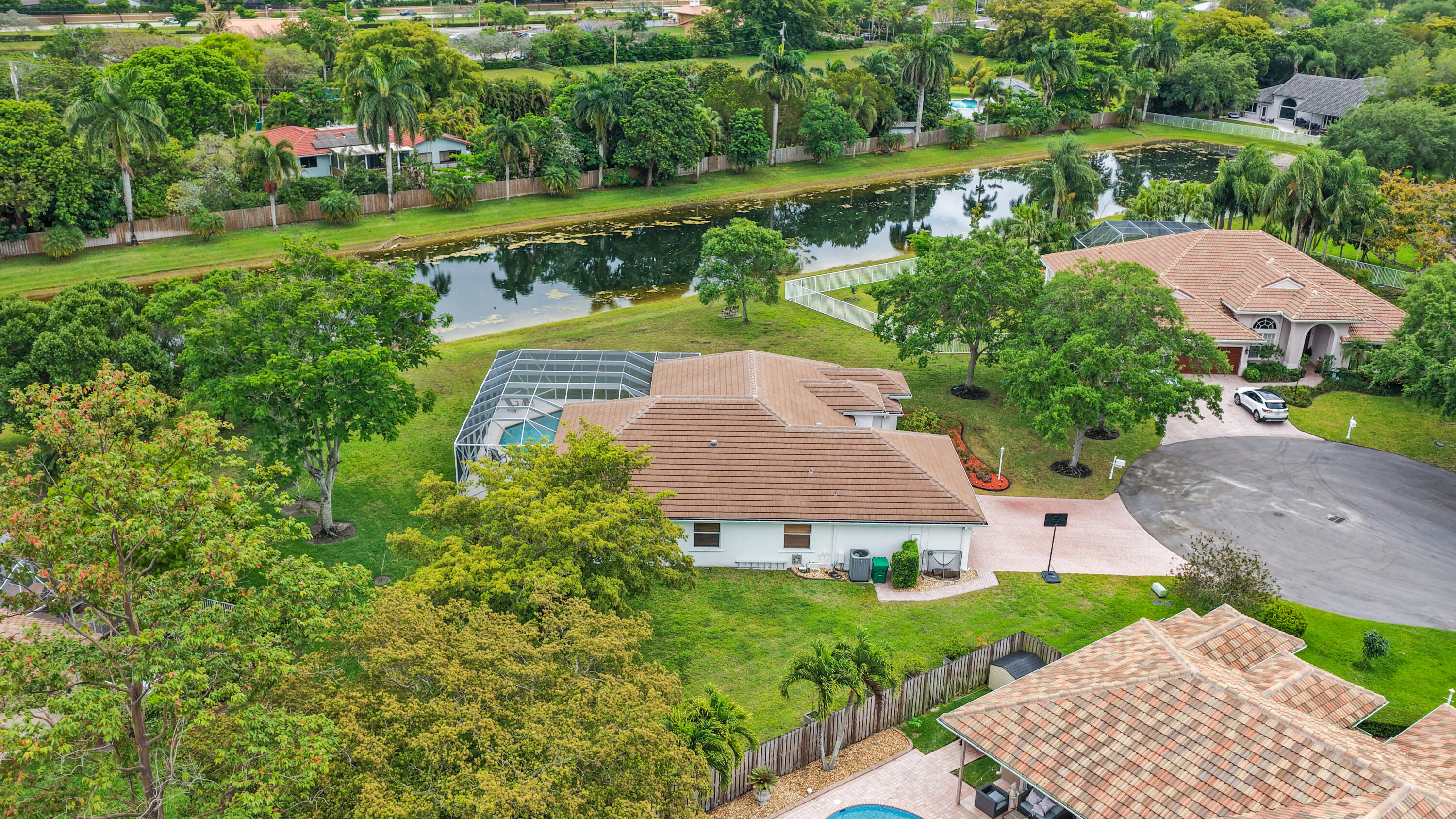 main property photo 70