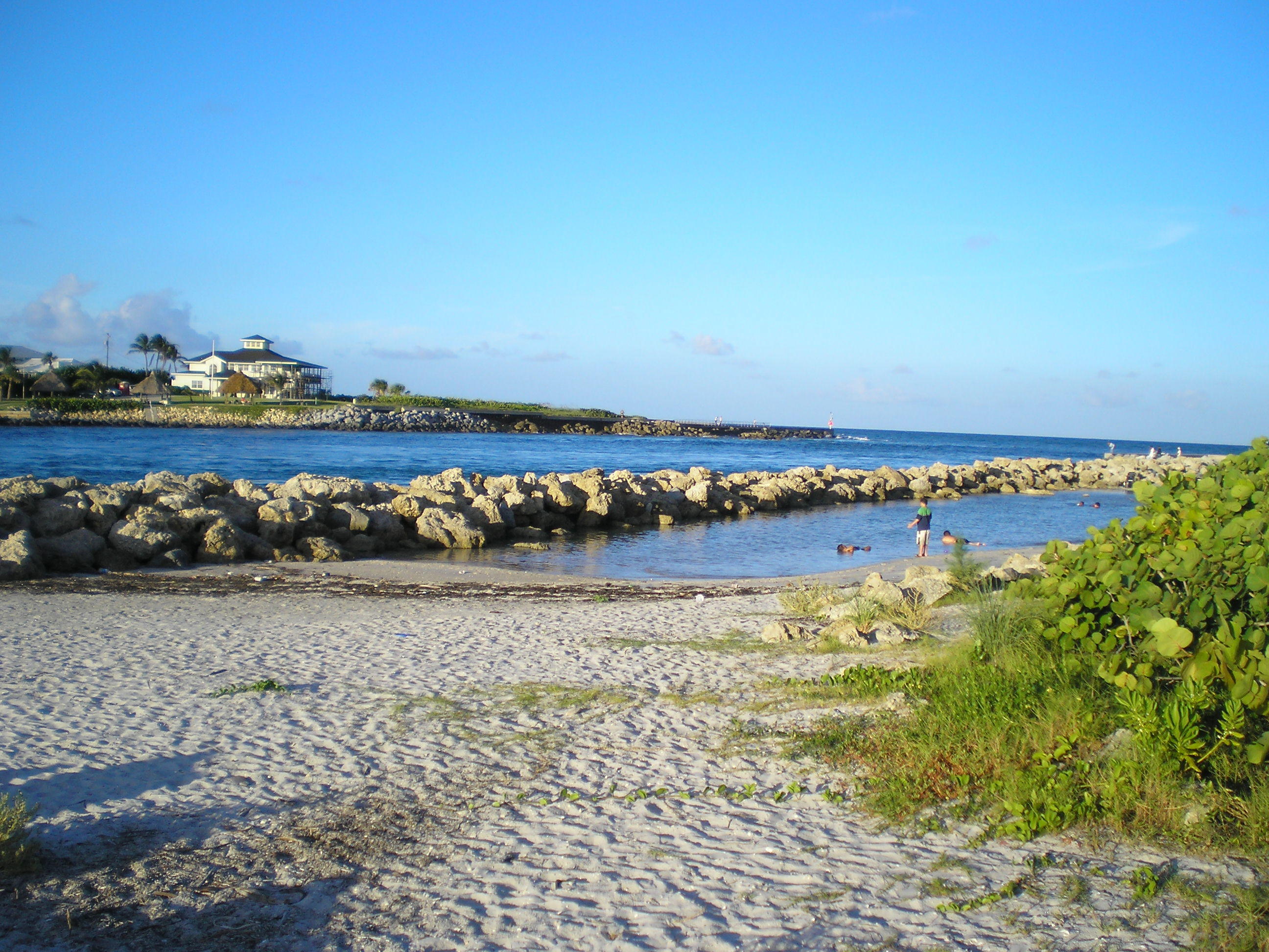 main property photo 27