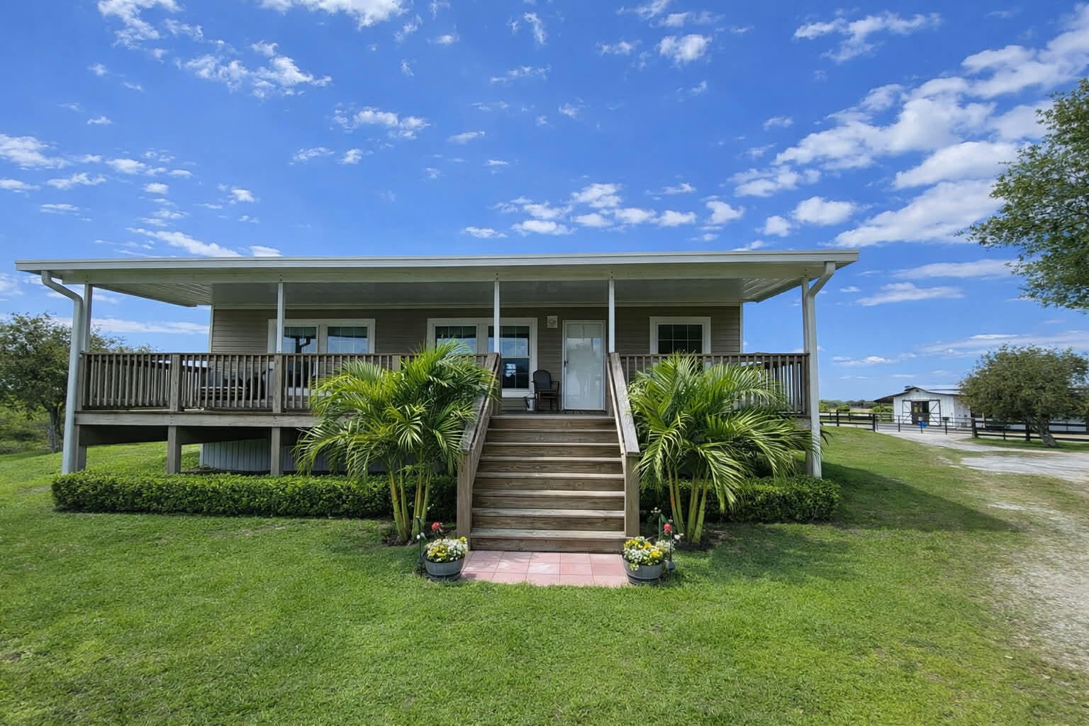 main property photo 43