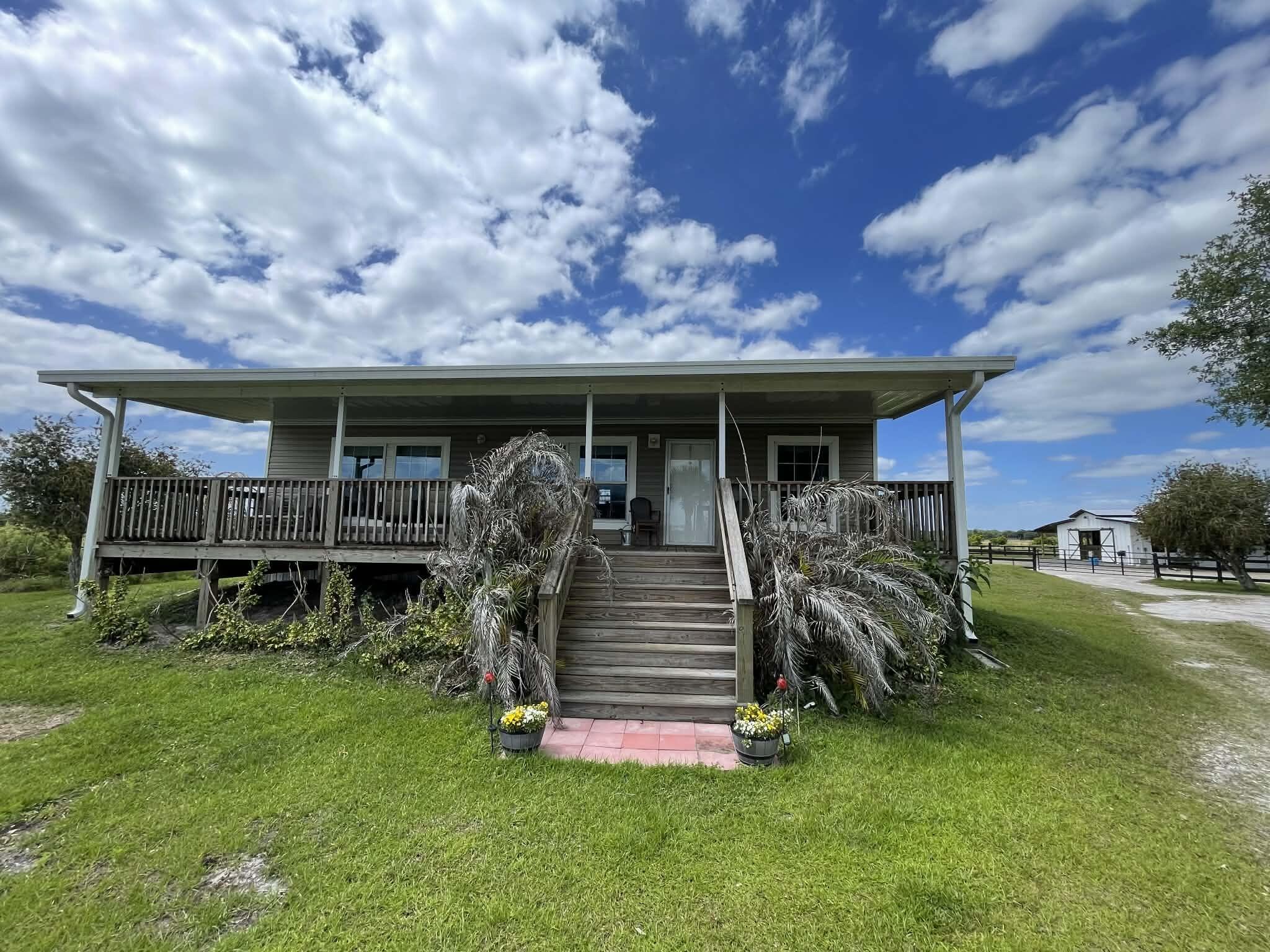 main property photo 44