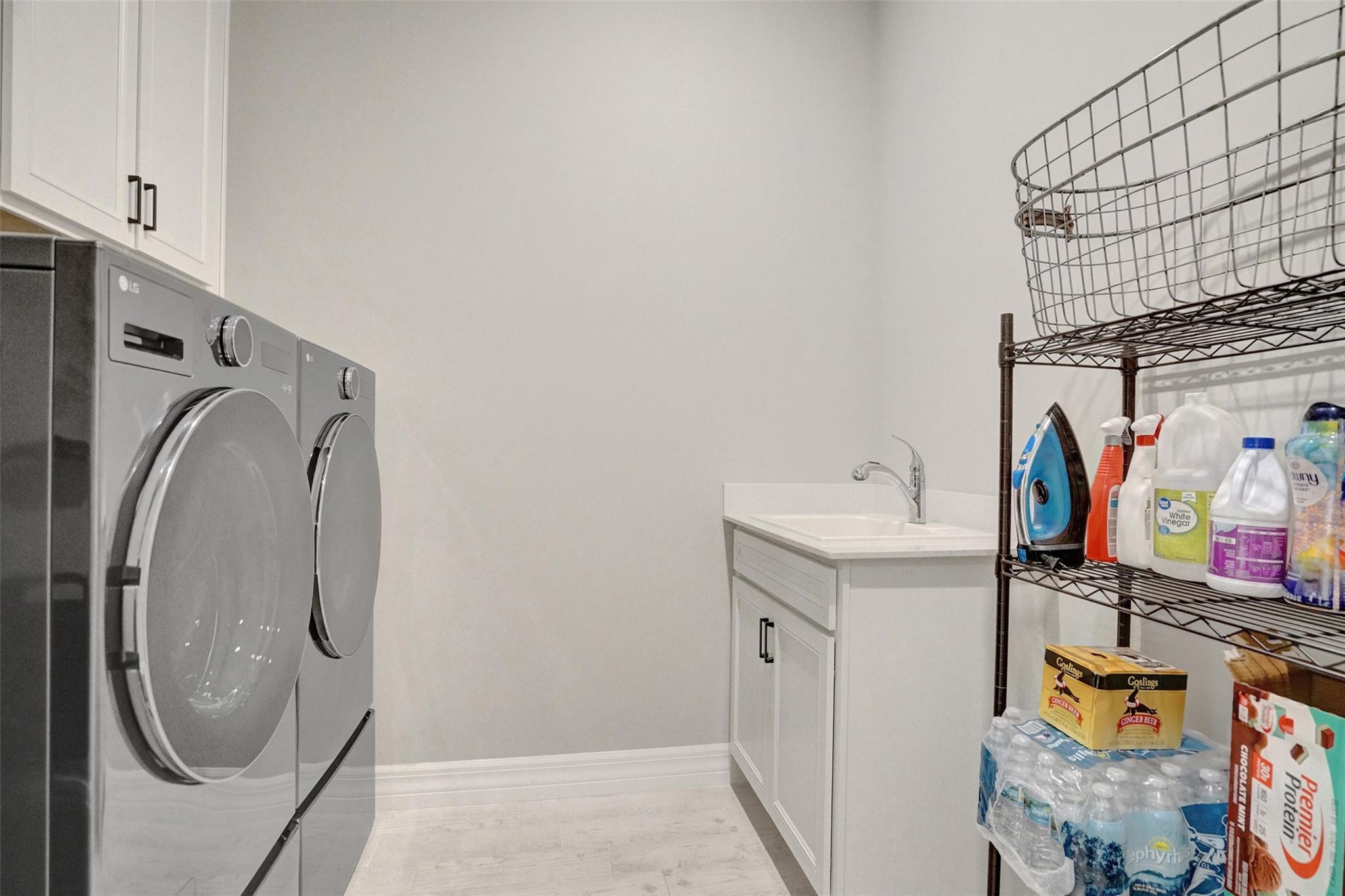 main property photo 70