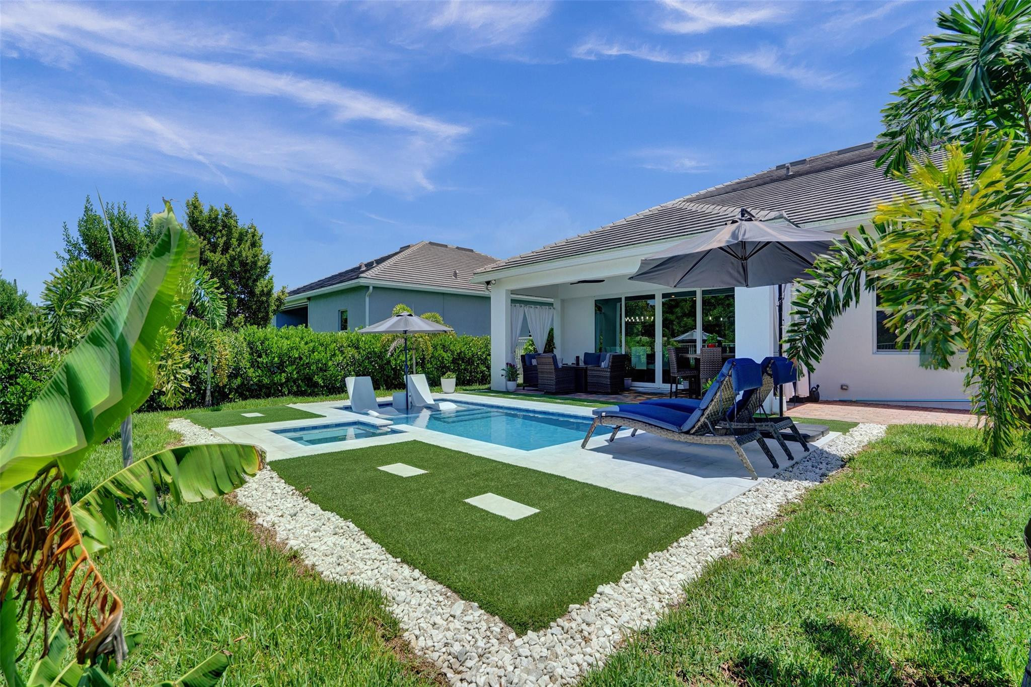 main property photo 83