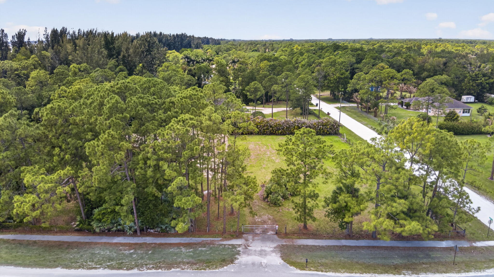 main property photo 80