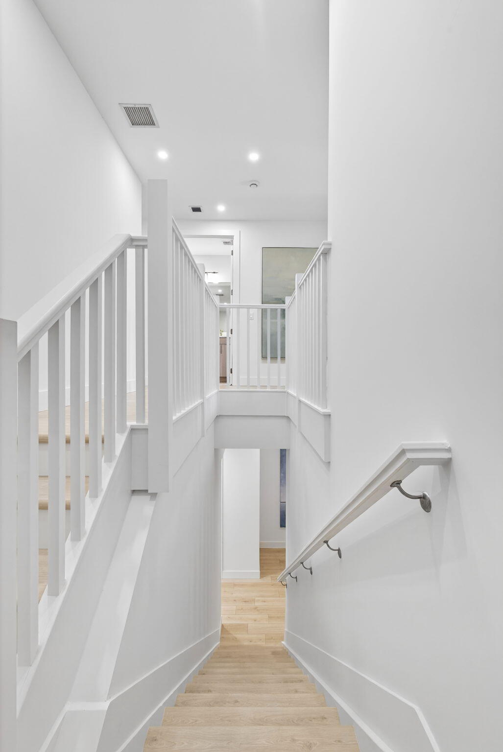 property viewer photo 20