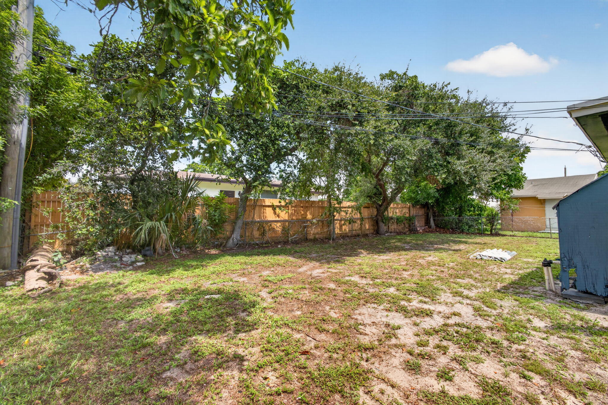 main property photo 34