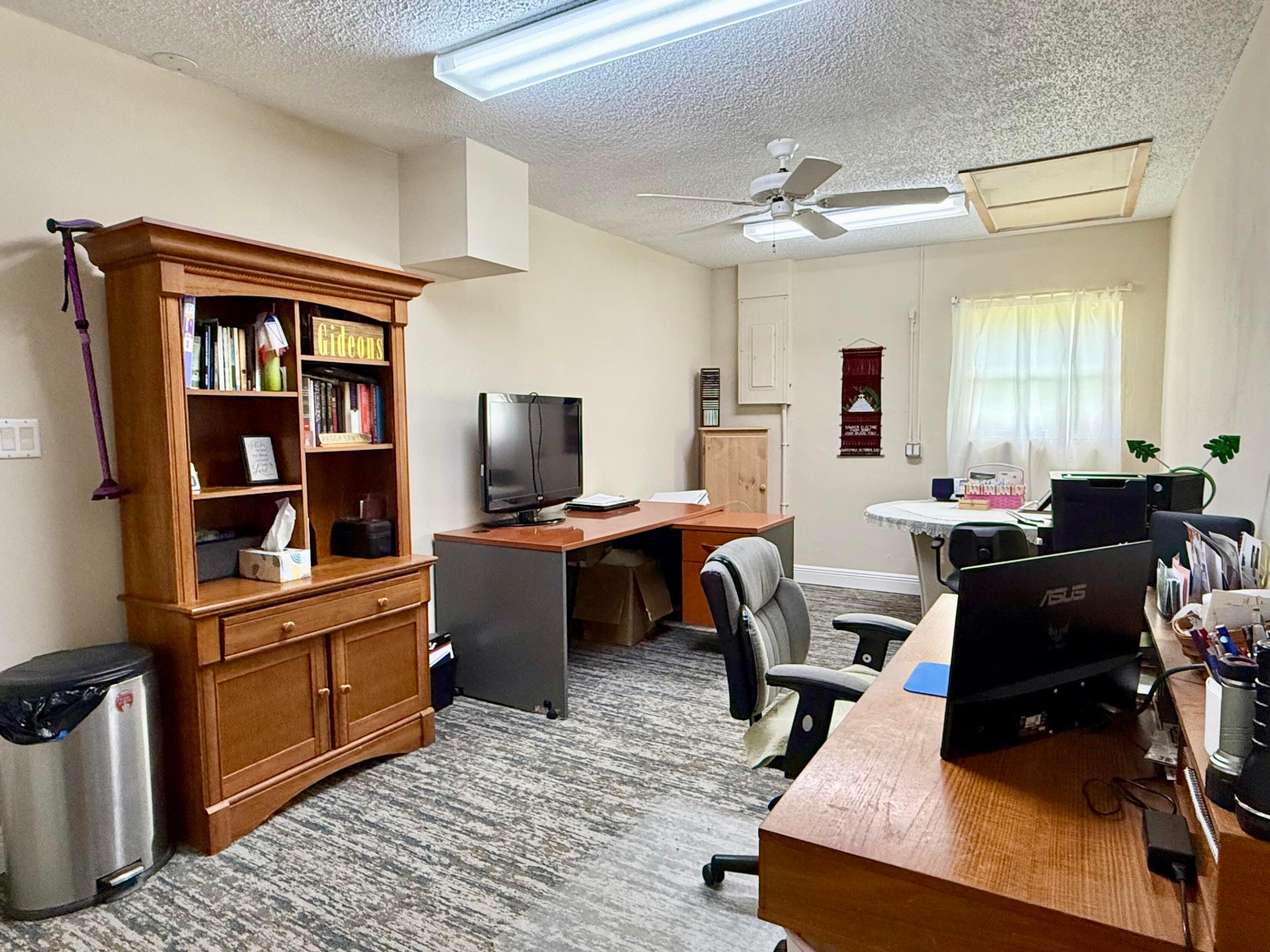 main property photo 35