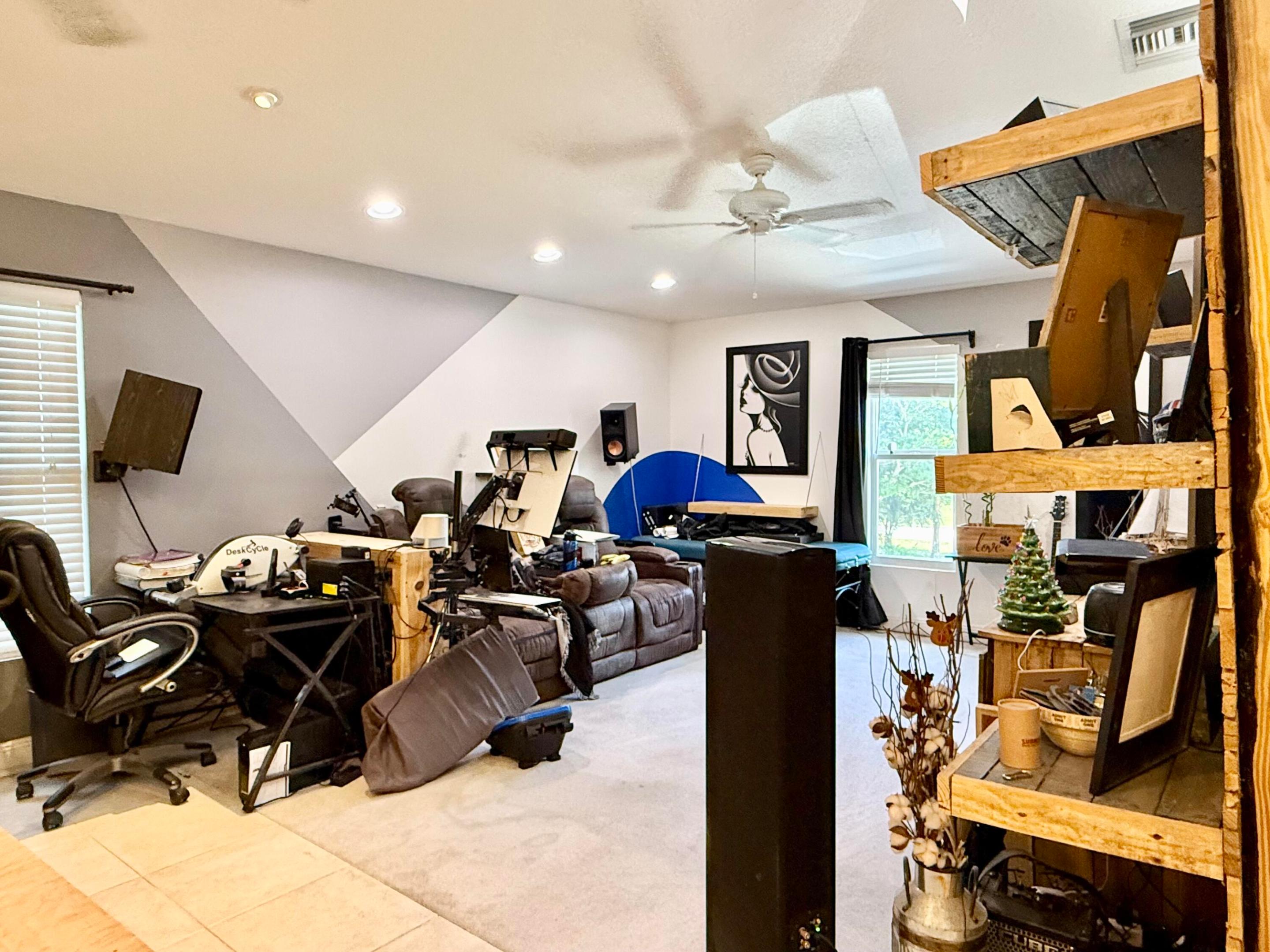 main property photo 67