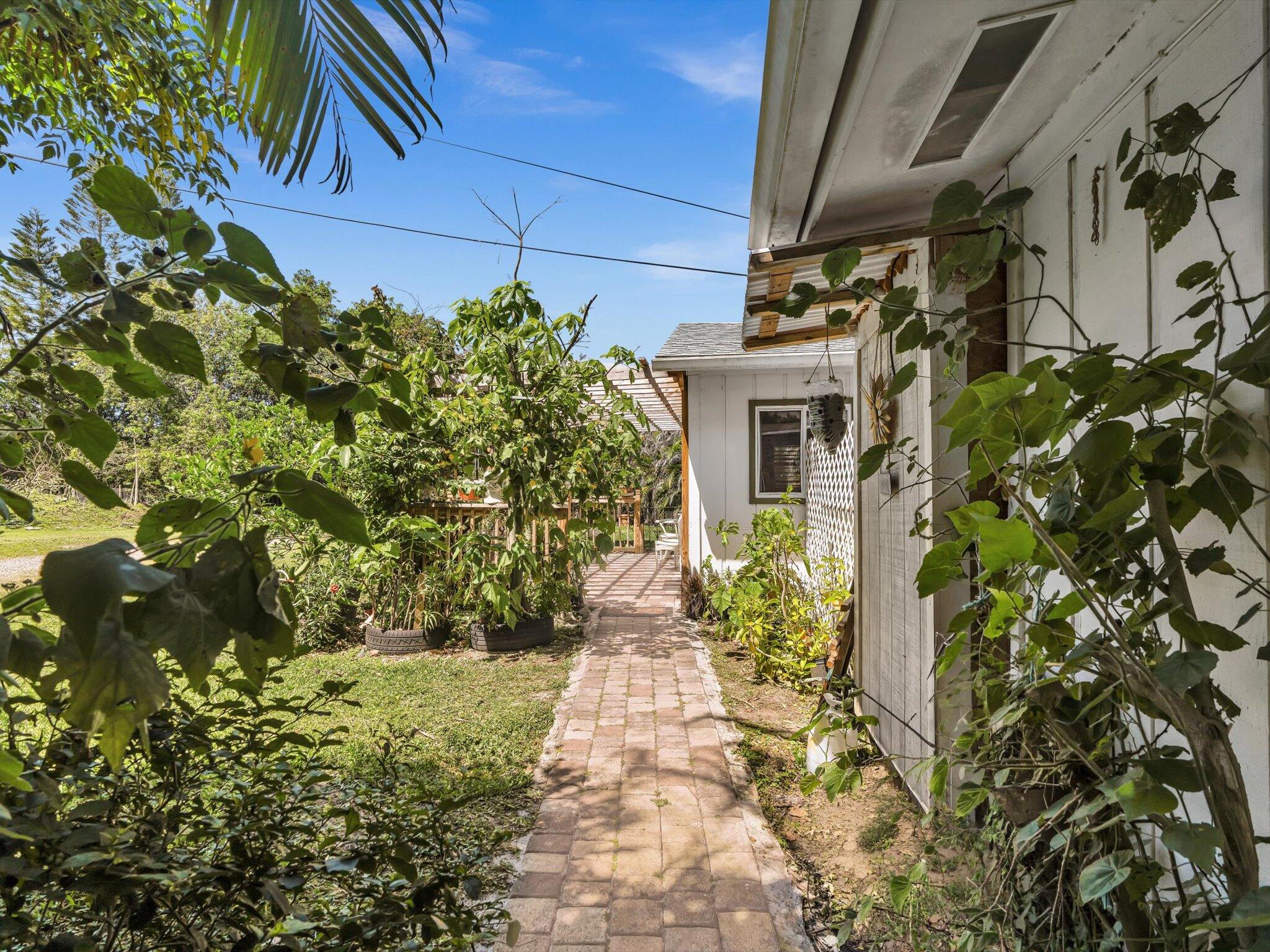 main property photo 47