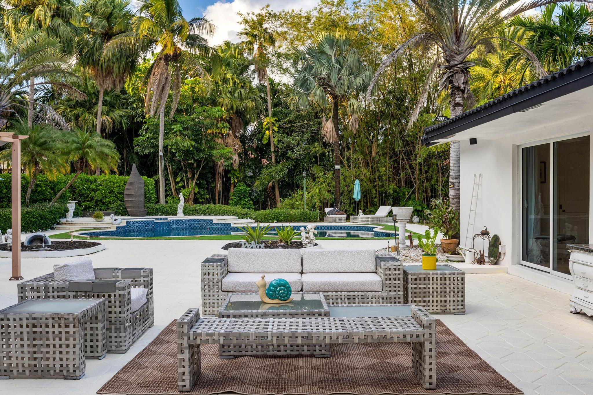 main property photo 78