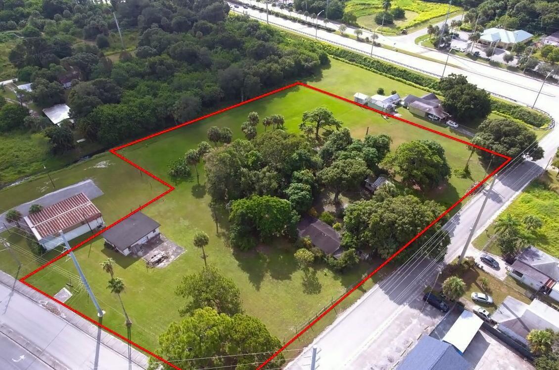 main property photo 16