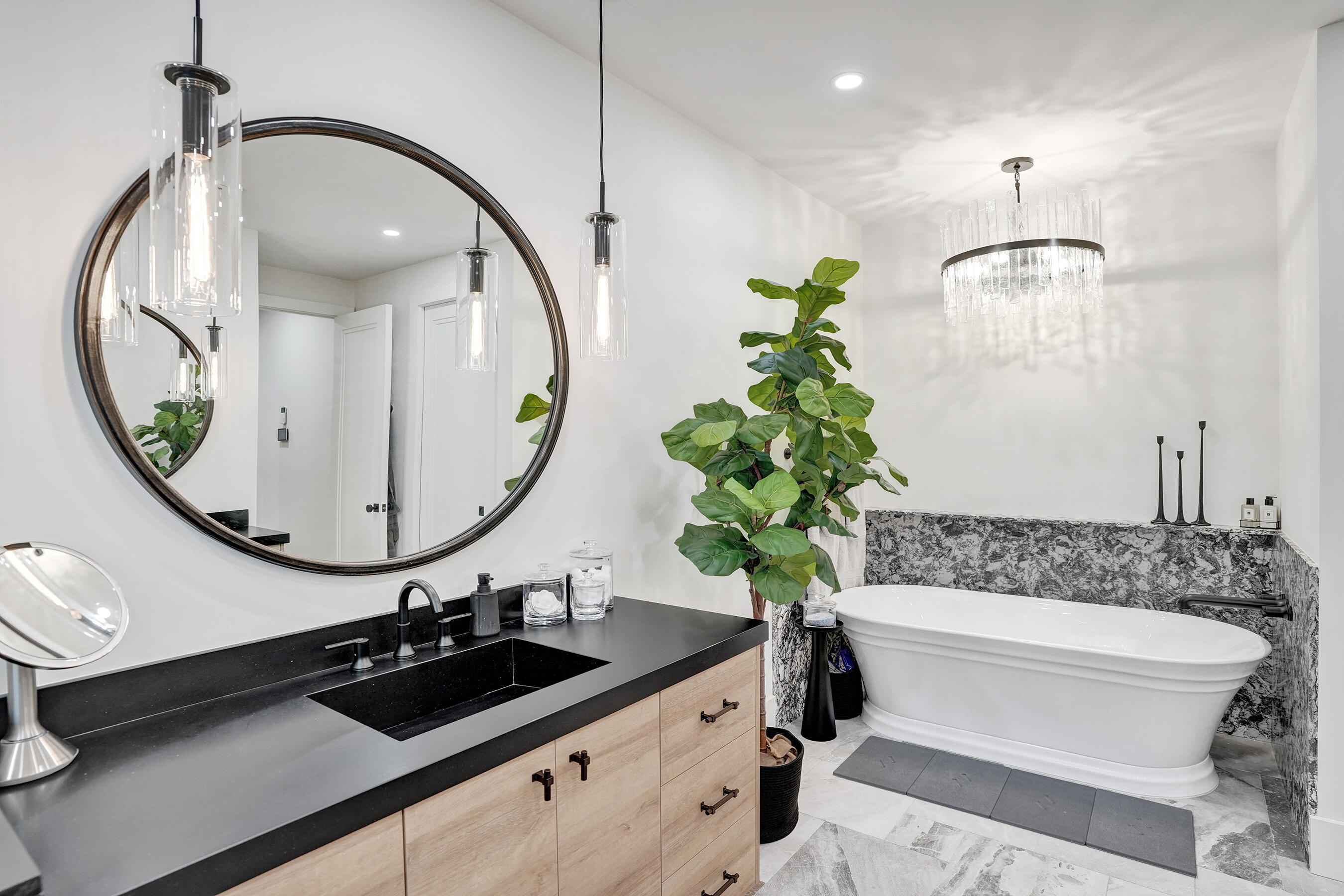 main property photo 86