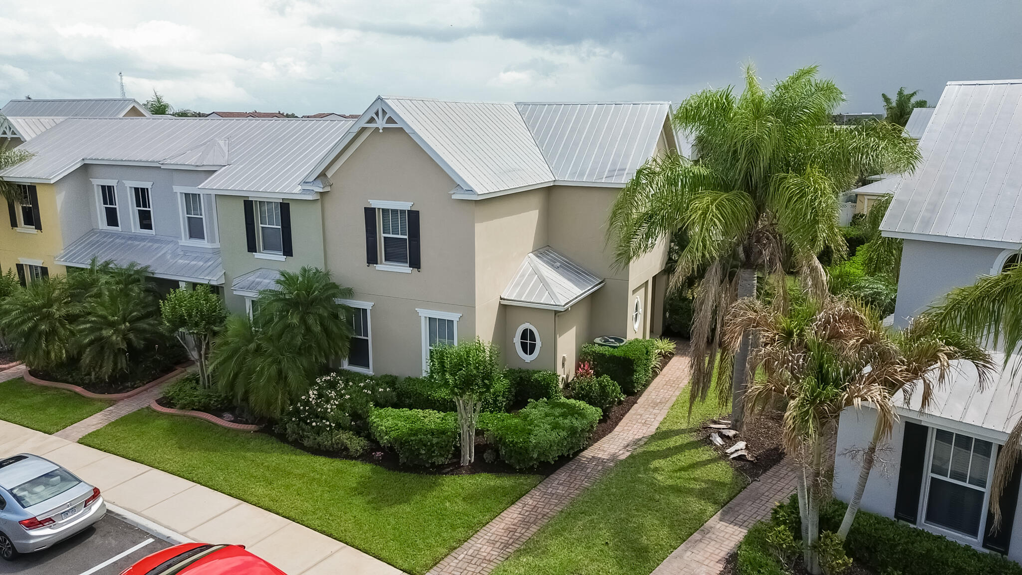 main property photo 19
