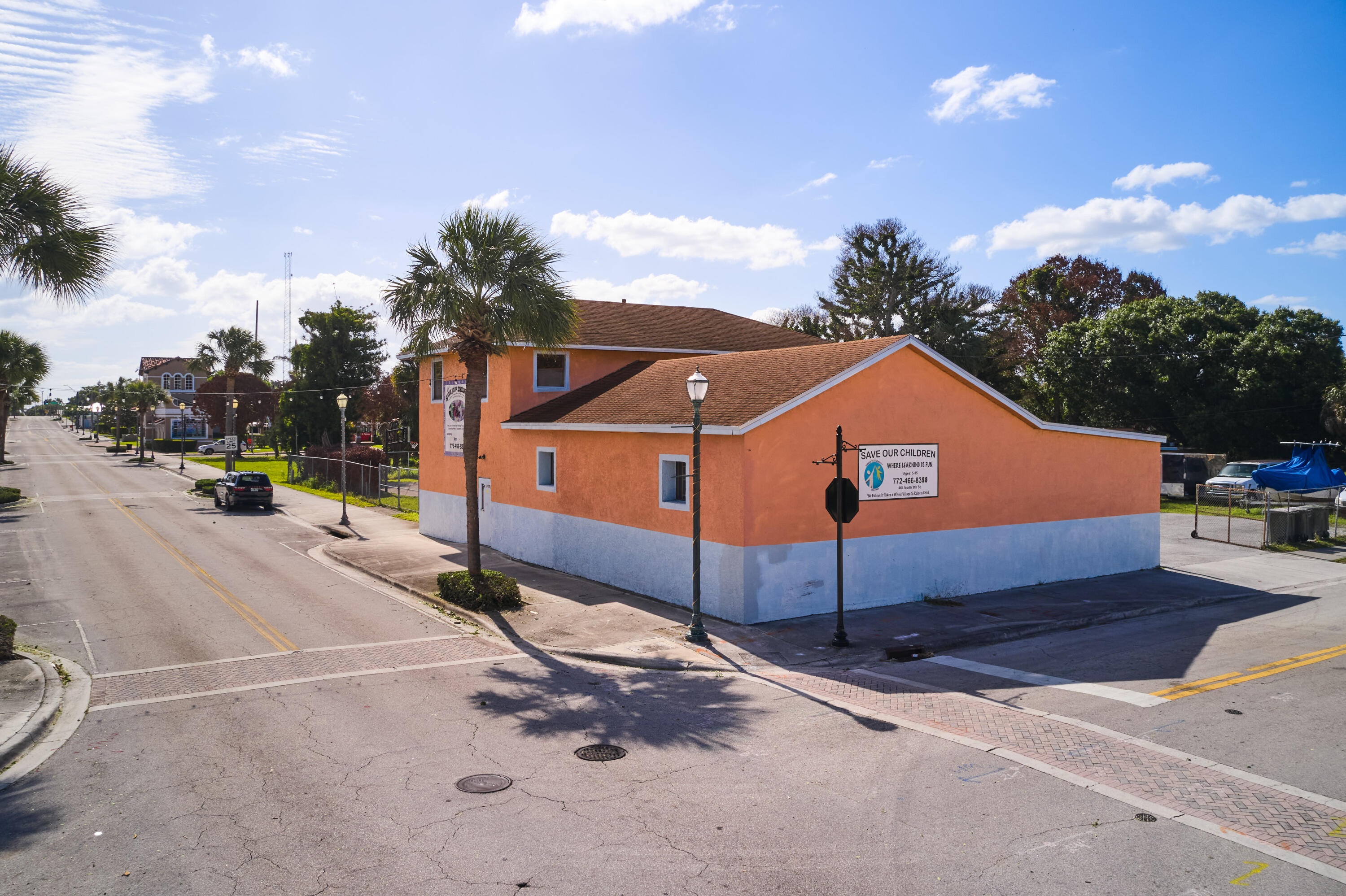 main property photo 7