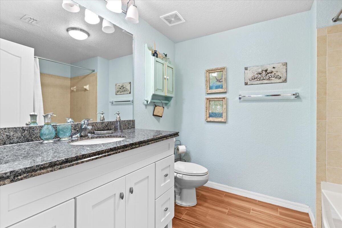 property viewer photo 14