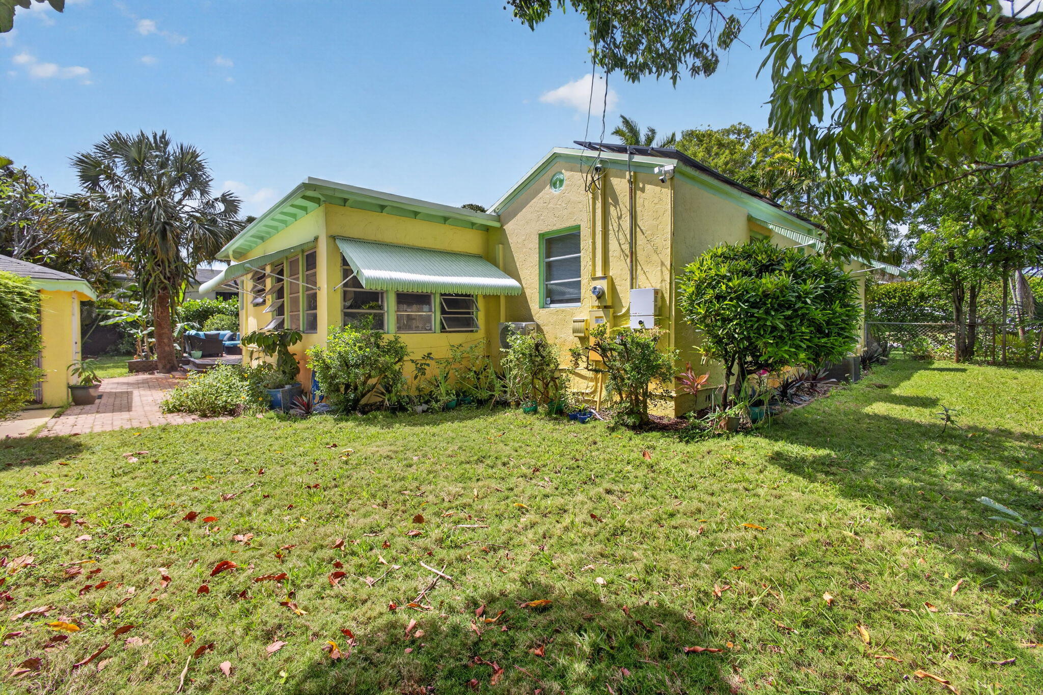main property photo 59