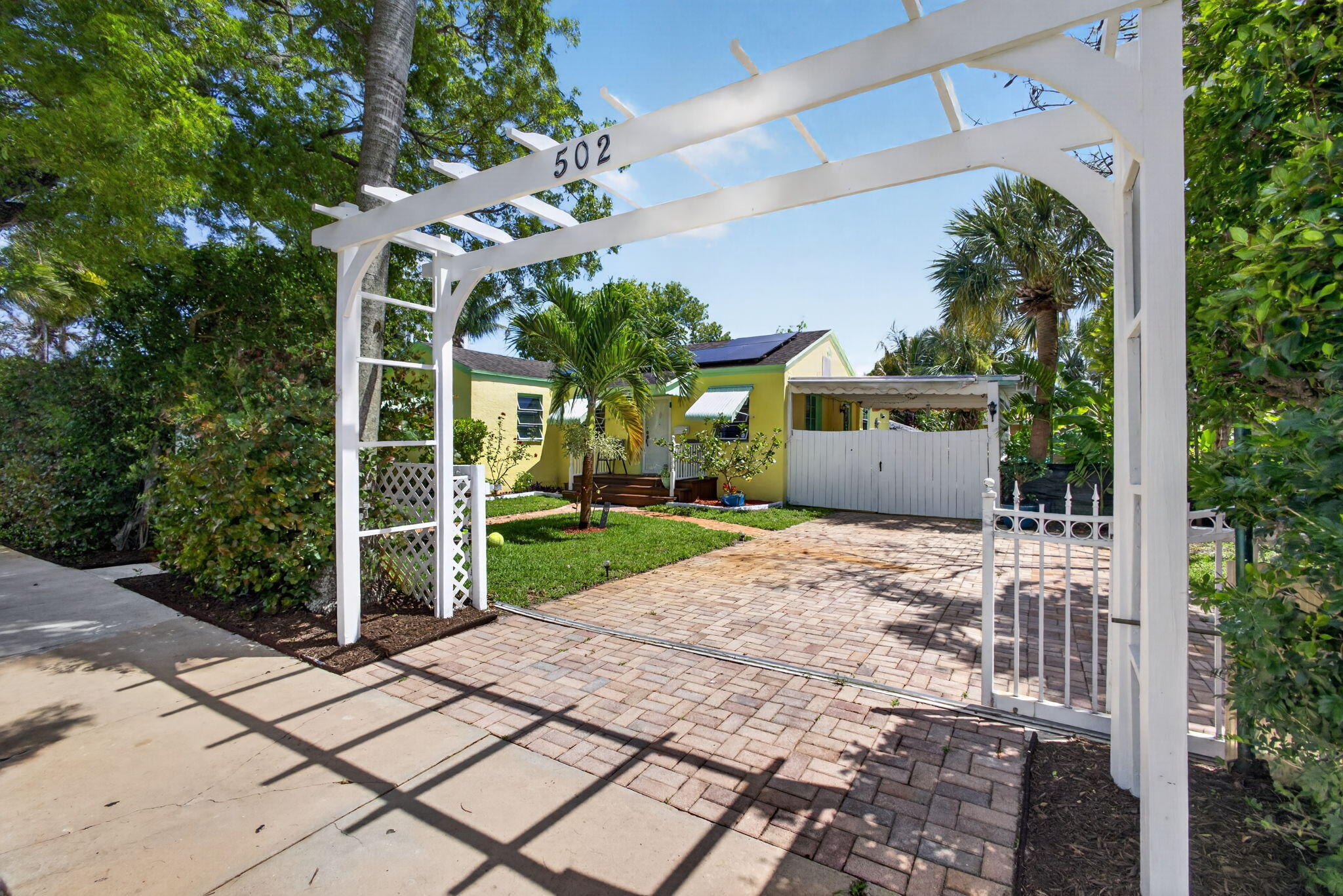 main property photo 64