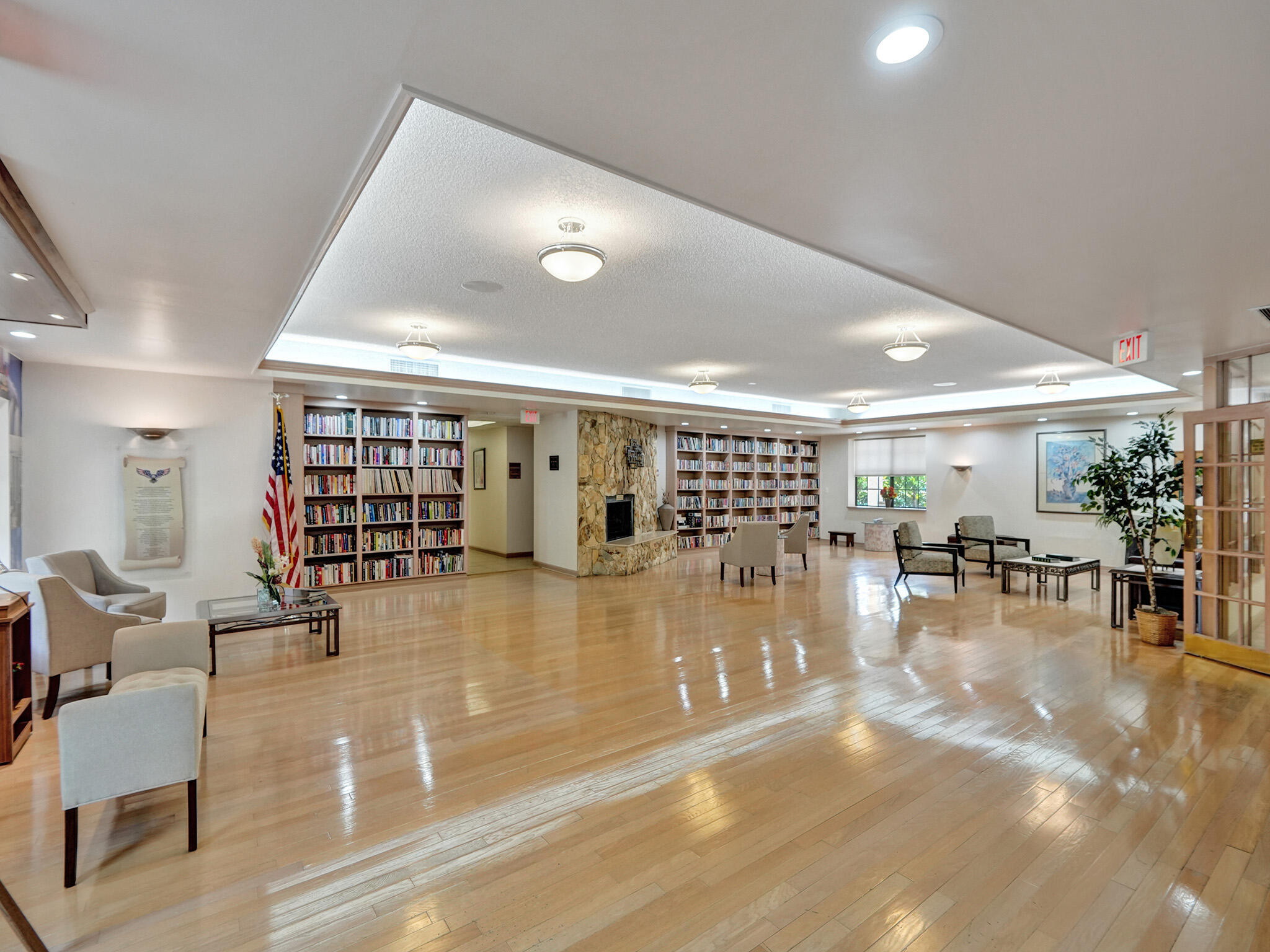 main property photo 18