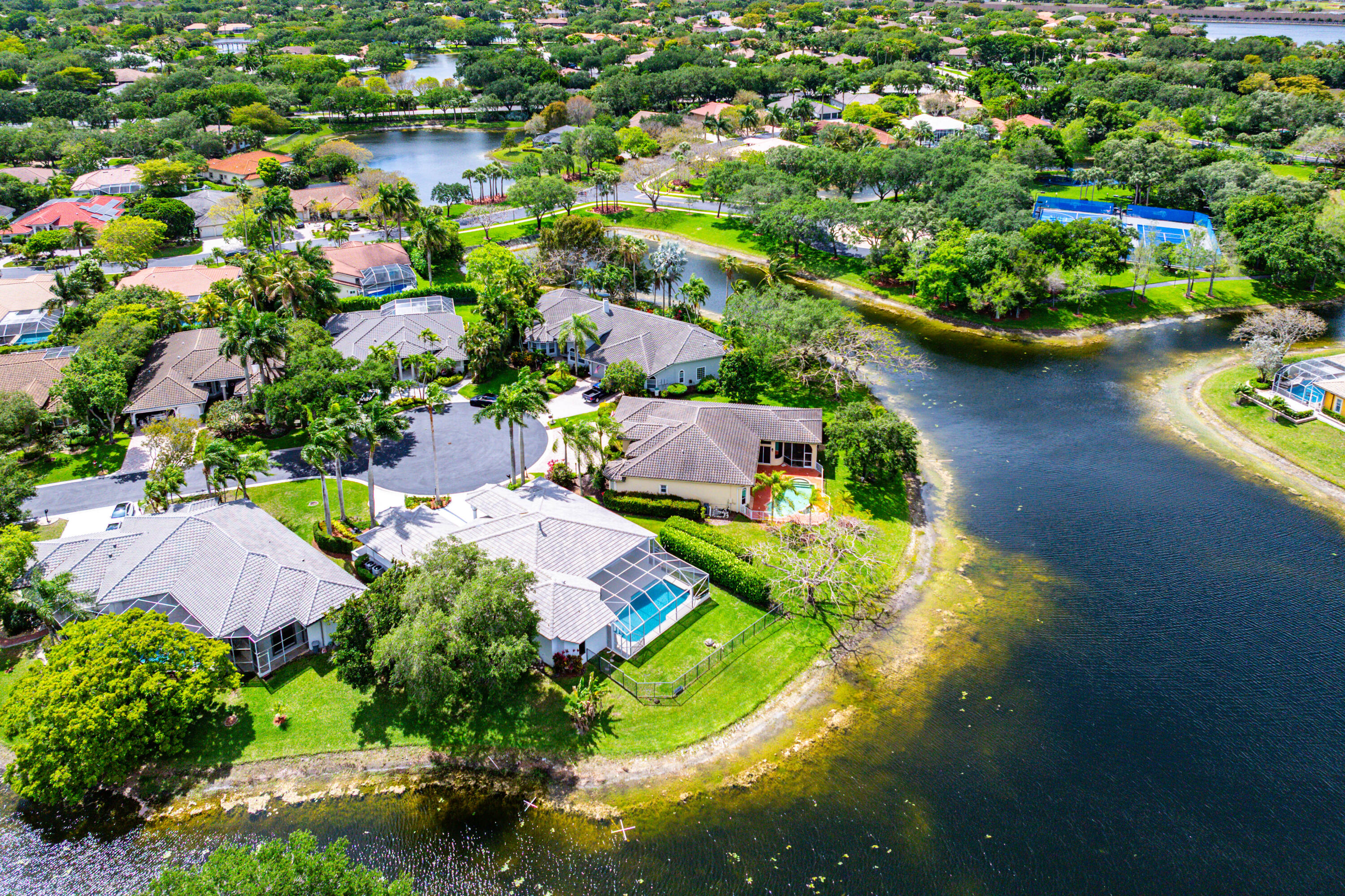 main property photo 39