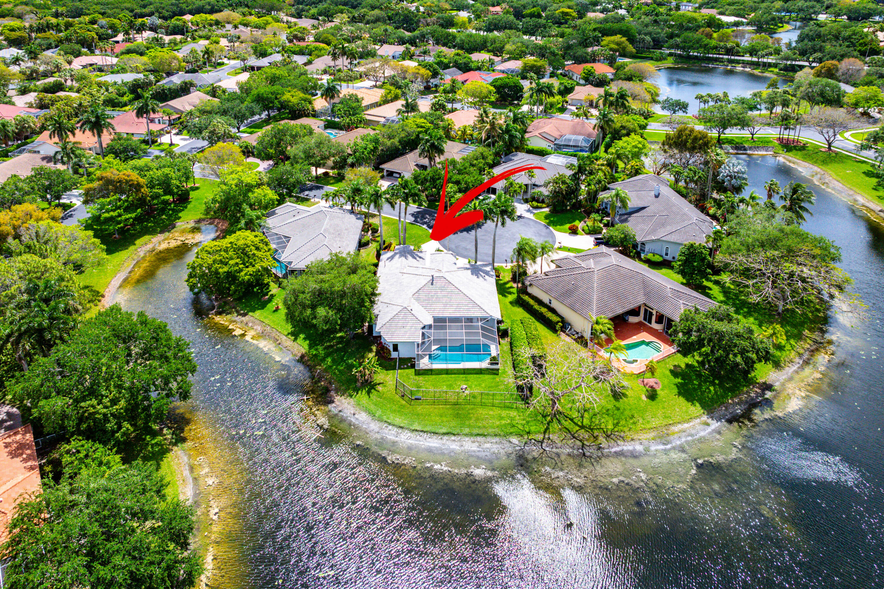 main property photo 40
