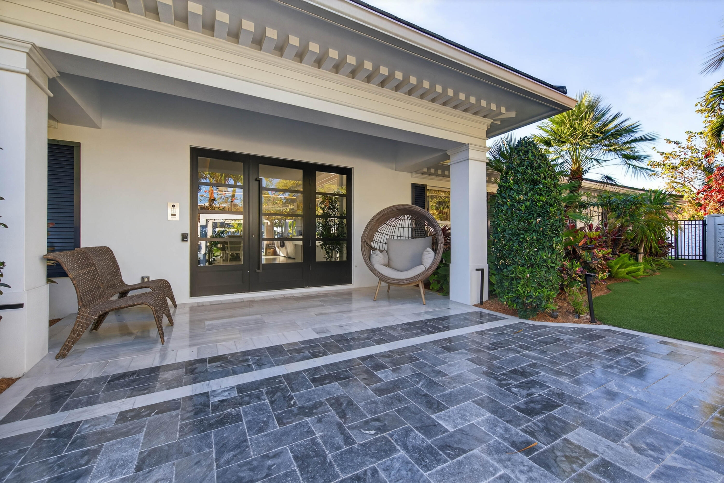 main property photo 79