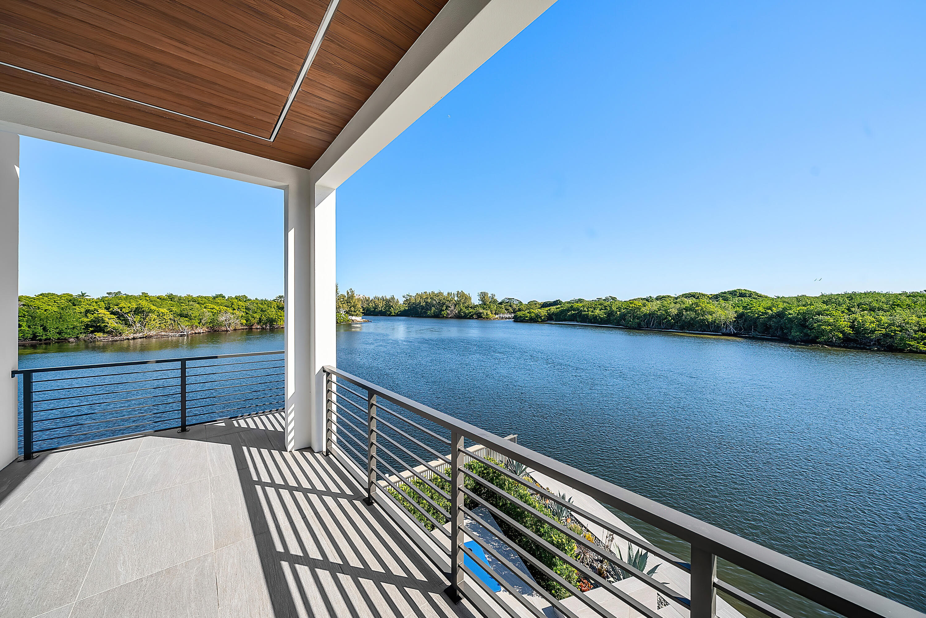 main property photo 84